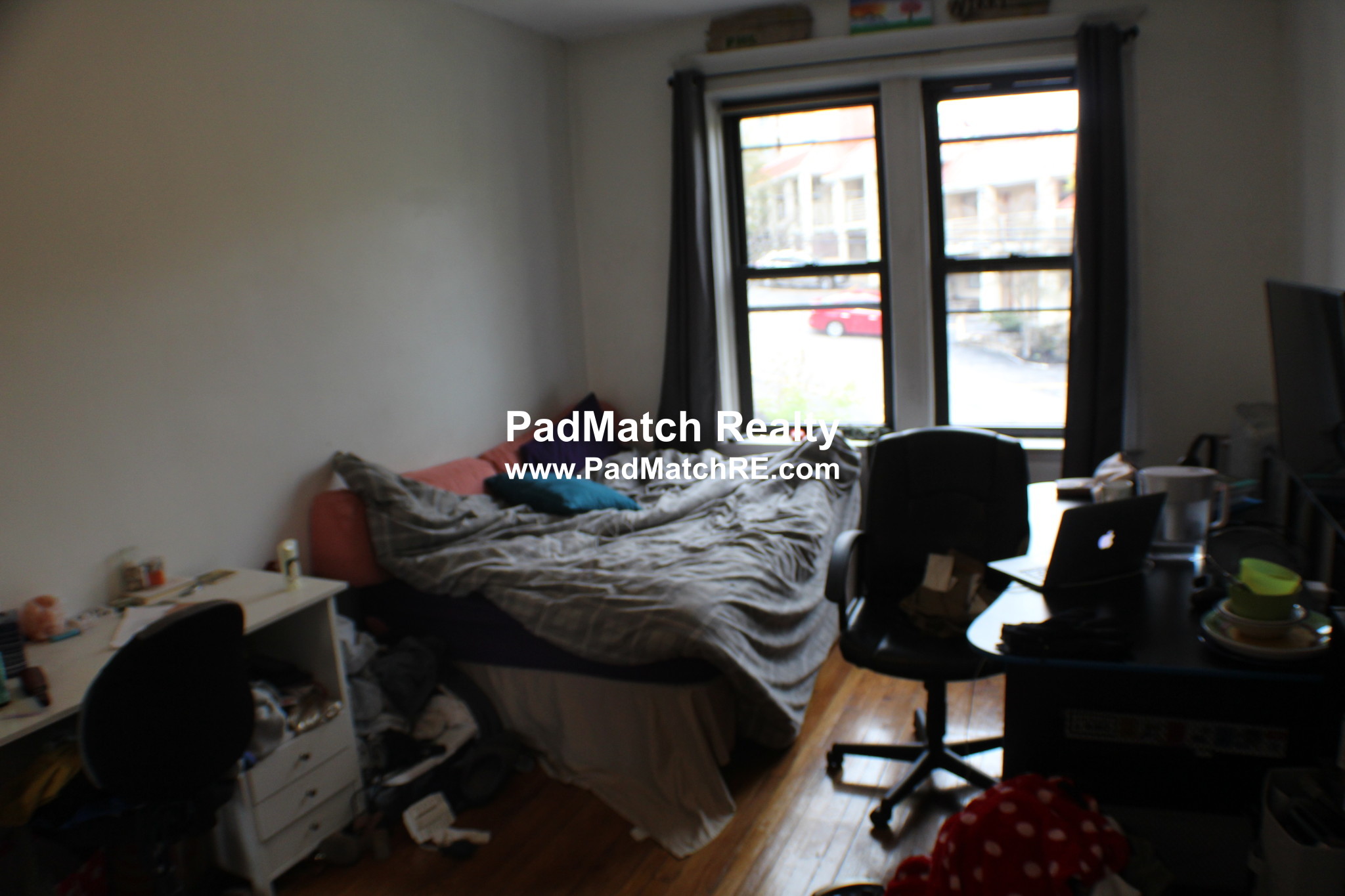 Photo 8 of 41 Egremont Rd. Unit 3