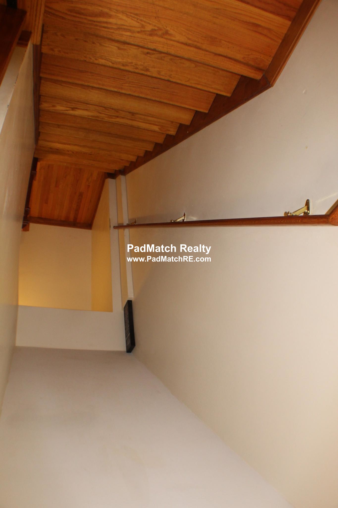 102 Allston St, Allston