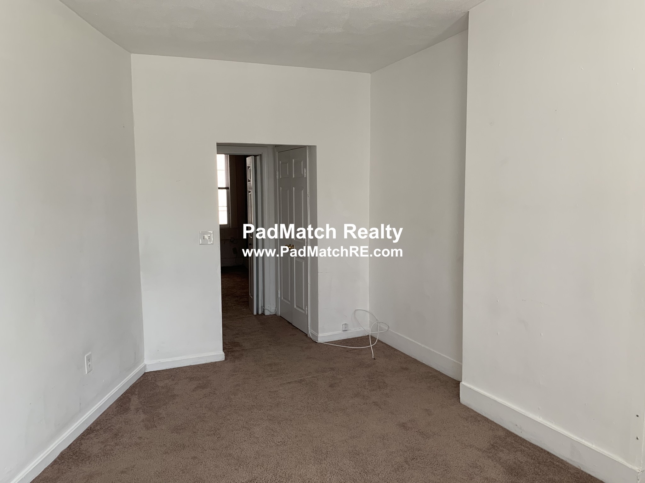 218 Hemenway St, Fenway