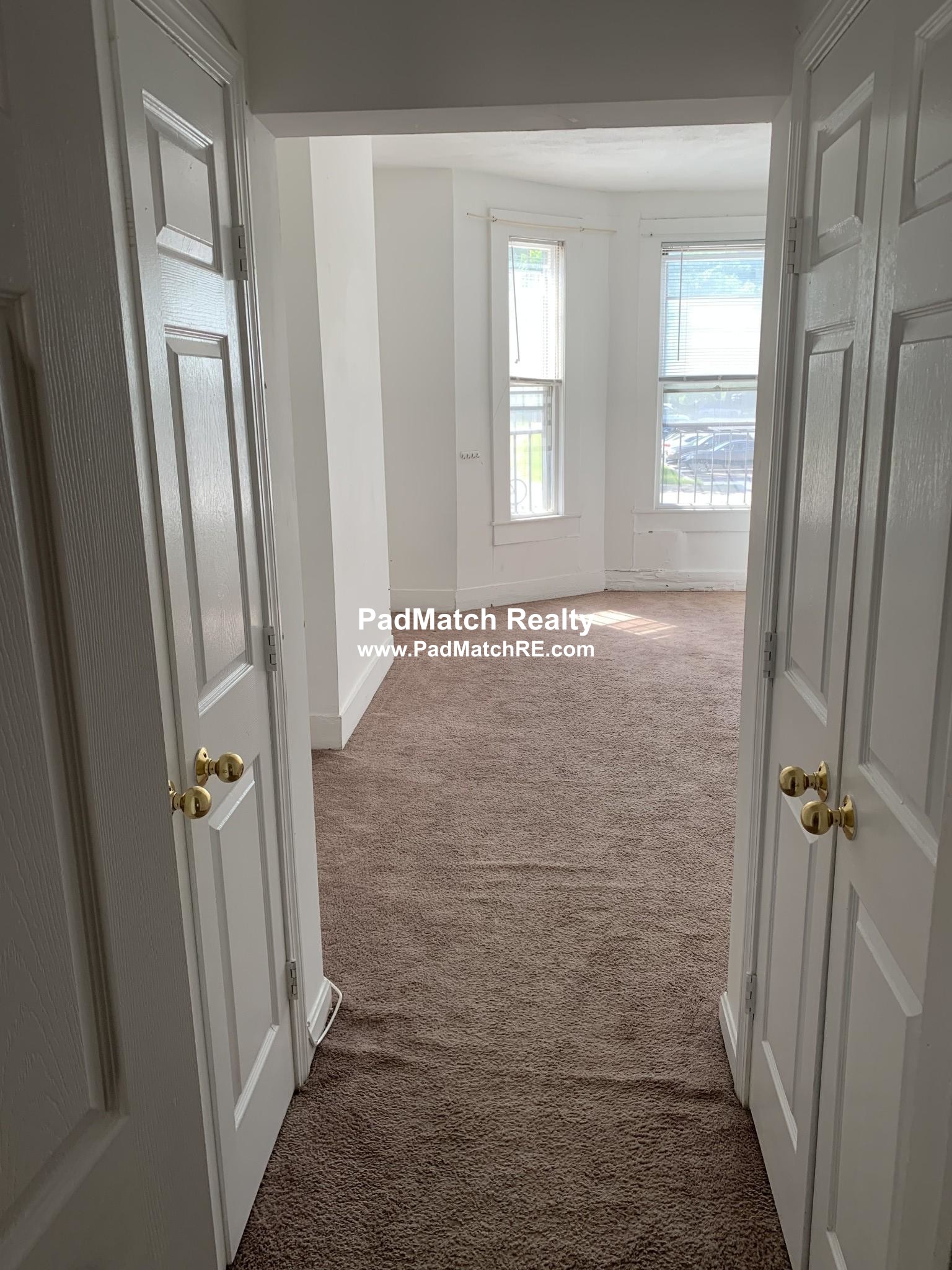 218 Hemenway St, Fenway