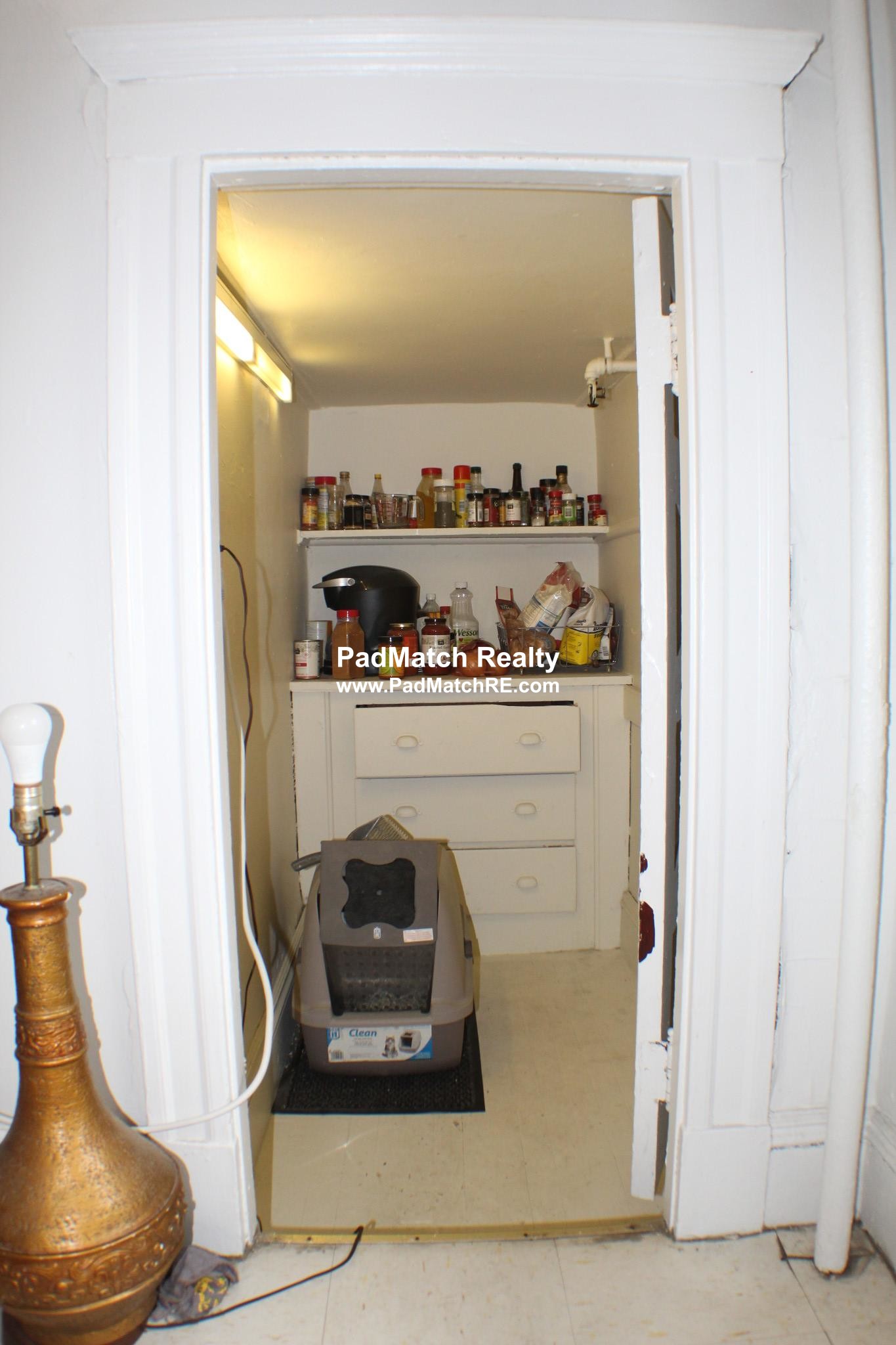 1638 Commonwealth Ave, Brighton