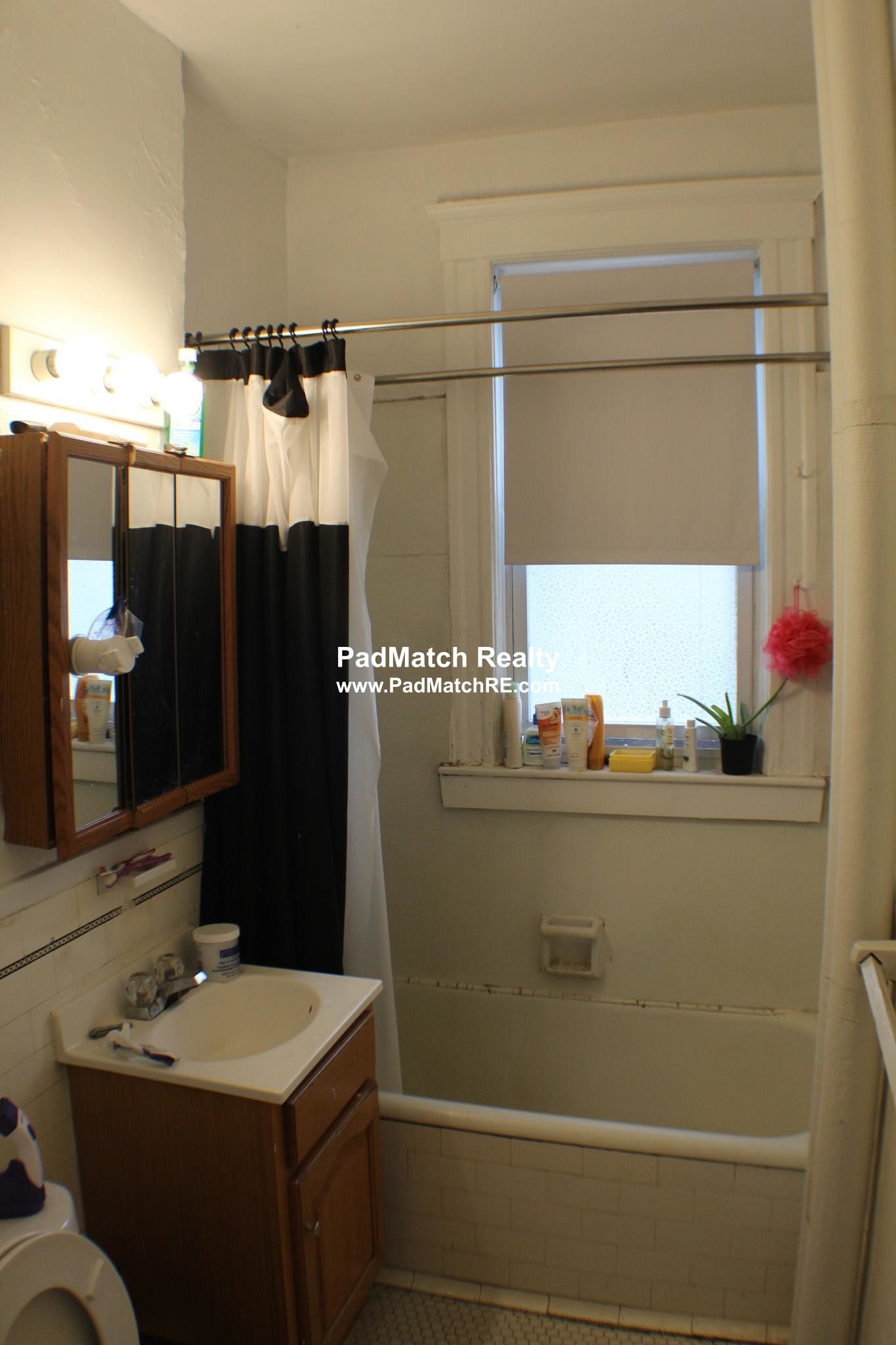 1638 Commonwealth Ave, Brighton