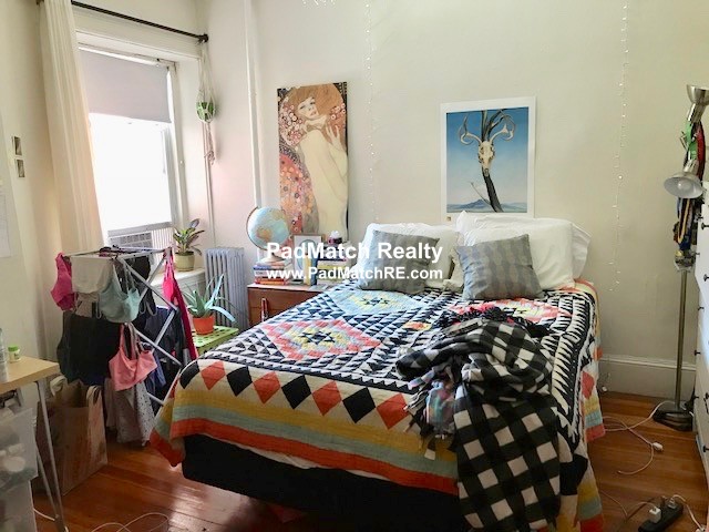 1589 Beacon St, Coolidge Corner