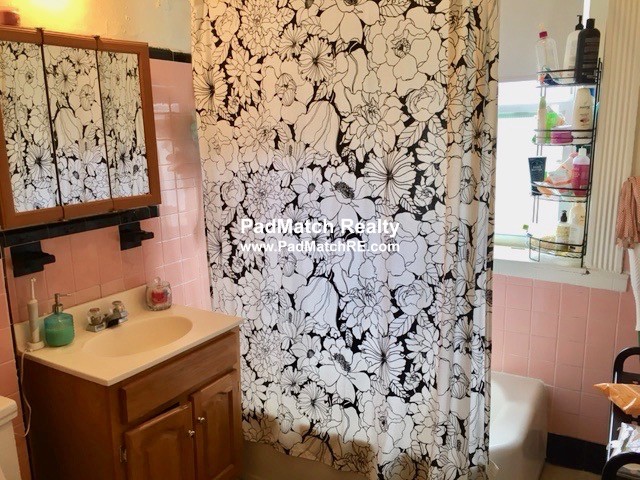 1589 Beacon St, Coolidge Corner