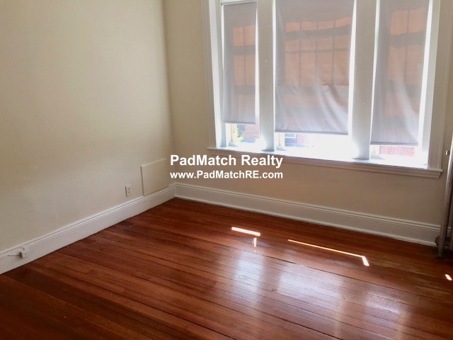 1788 Beacon St, Longwood