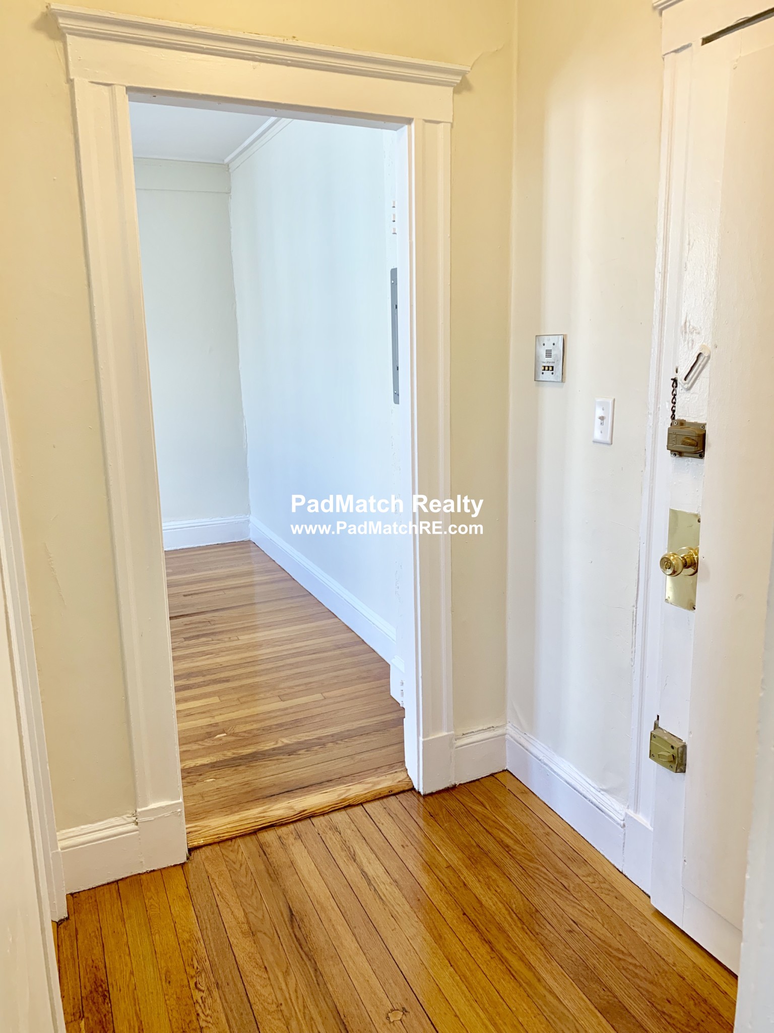 1175 Boylston St, Fenway