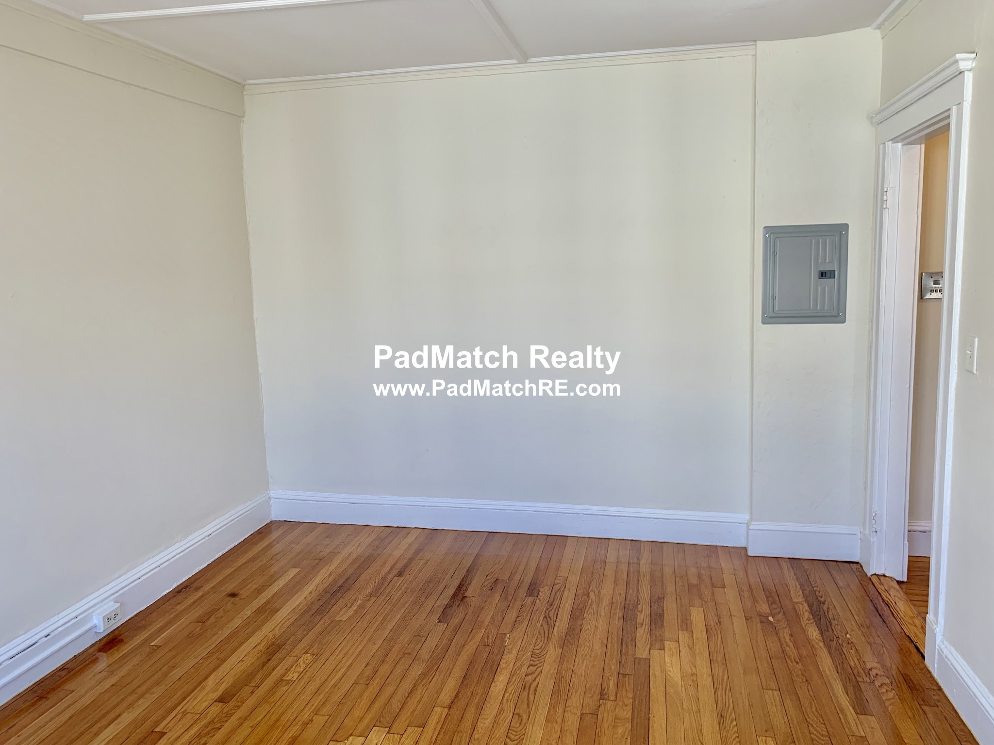 1175 Boylston St, Fenway