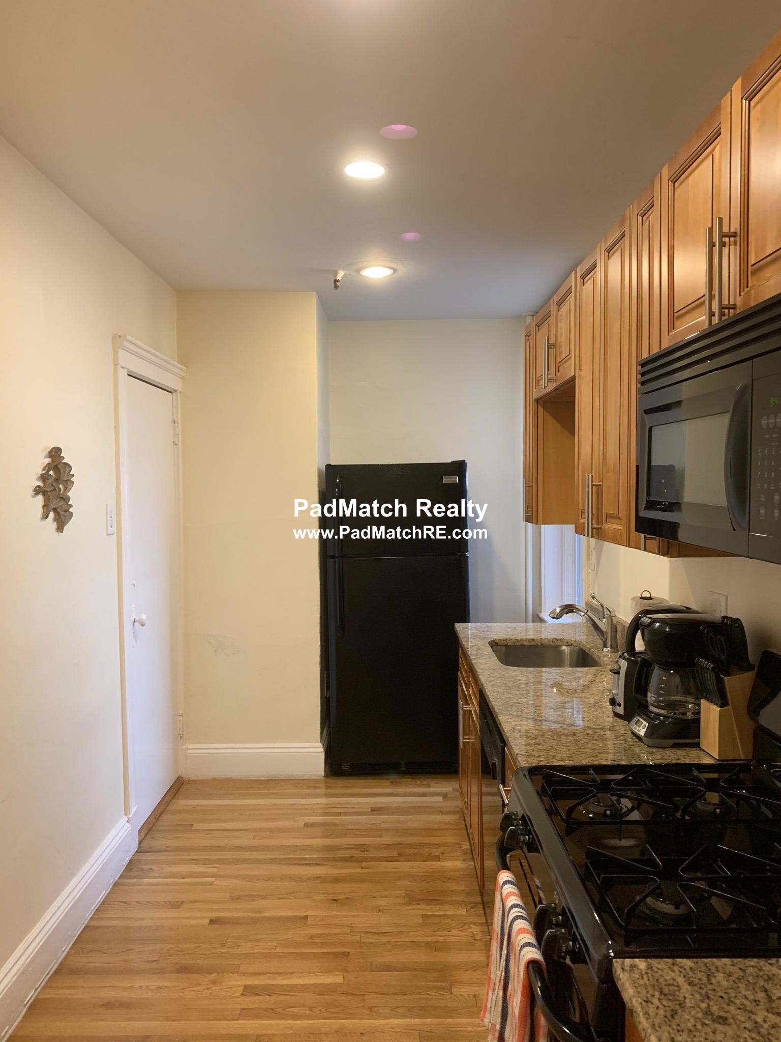 286 Chestnut Hill Ave, Brighton