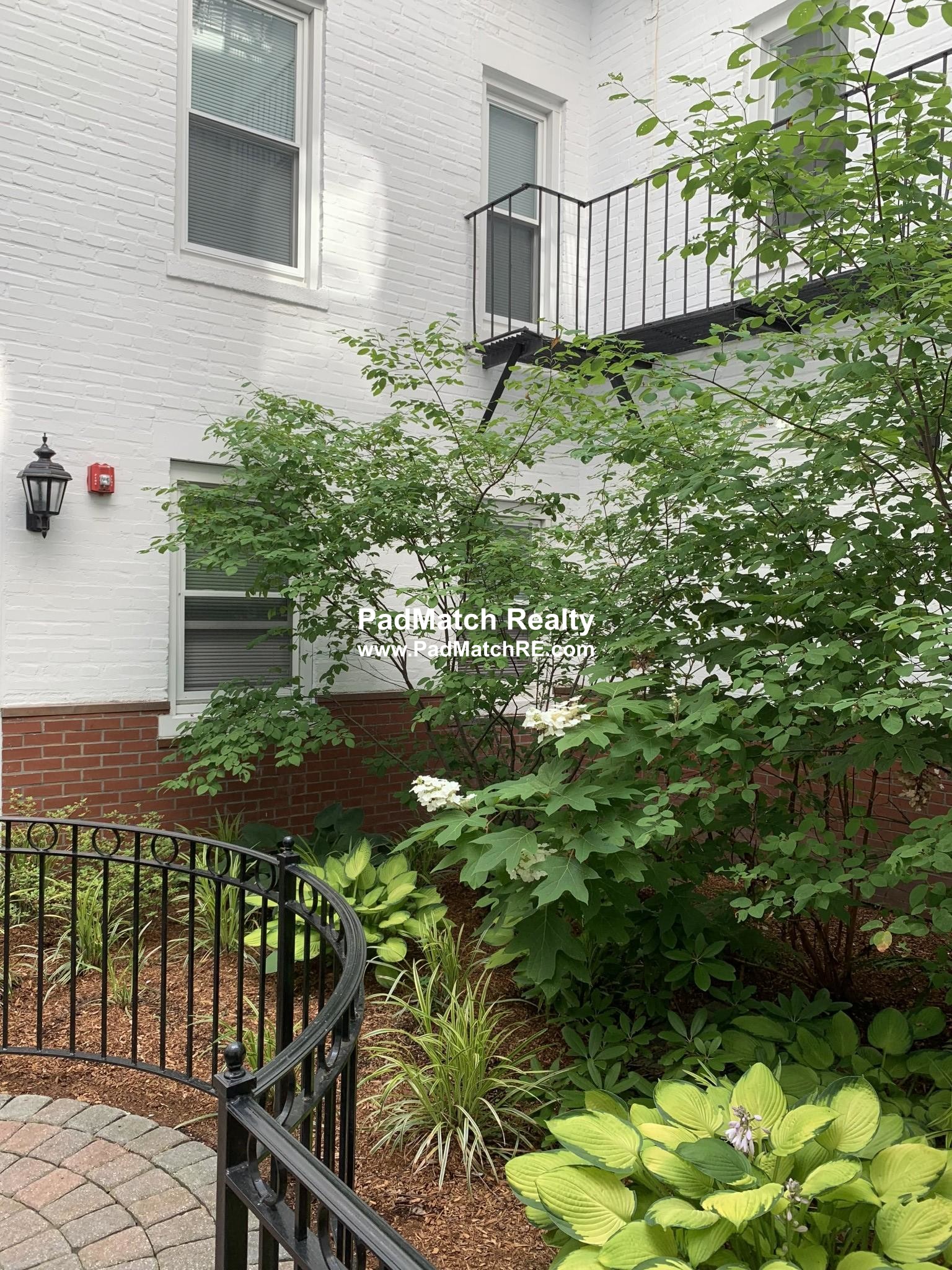 3 Chauncy St, Neighborhood Nine