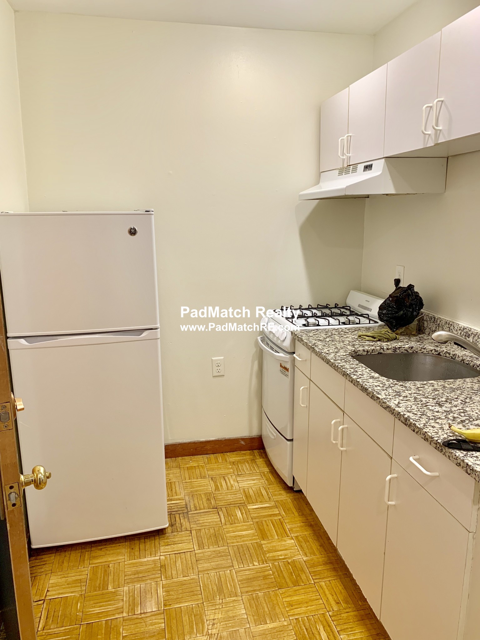 165 Hemenway St, Fenway