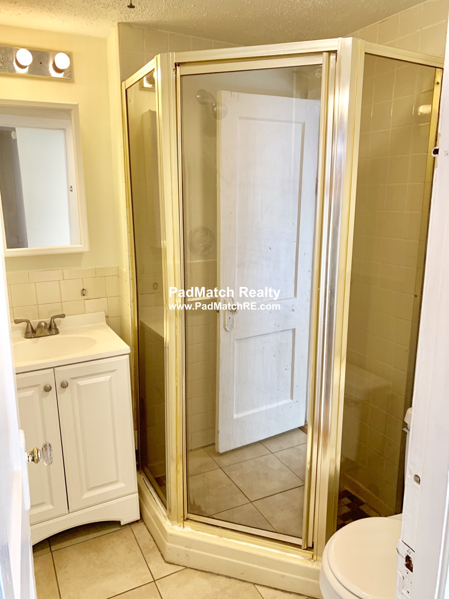 58 Queensberry St, Fenway