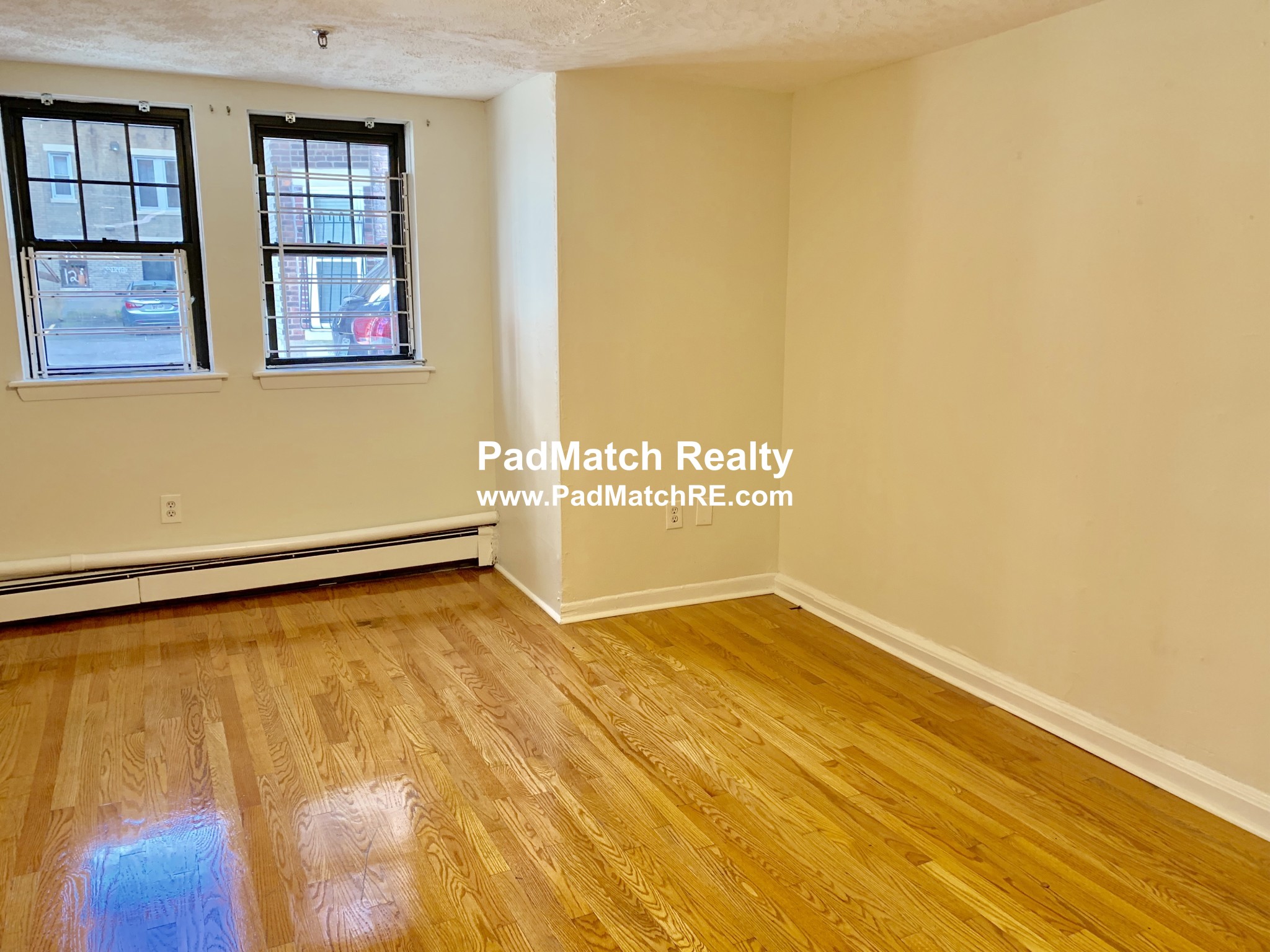 58 Queensberry St, Fenway