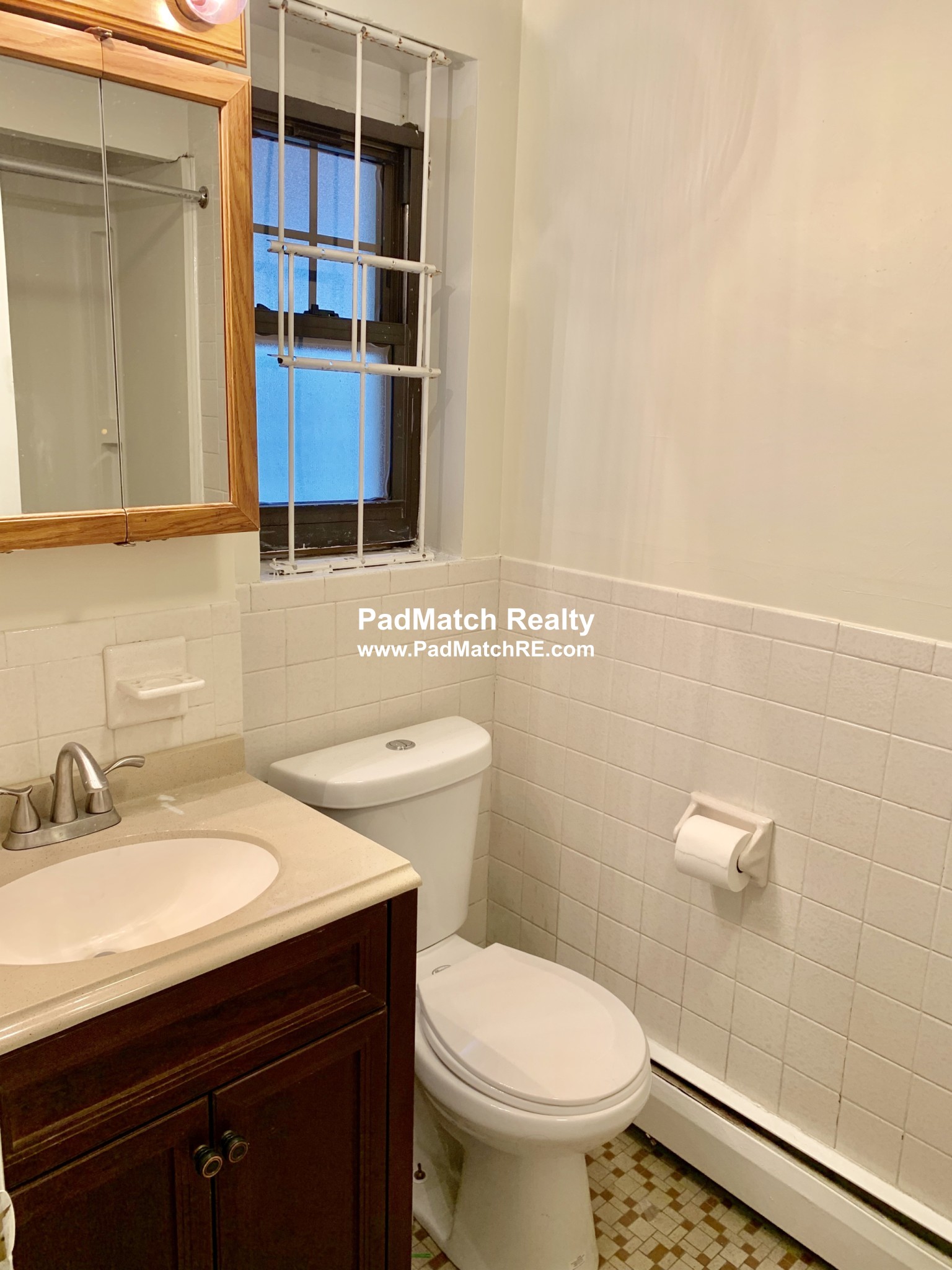 58 Queensberry St, Fenway