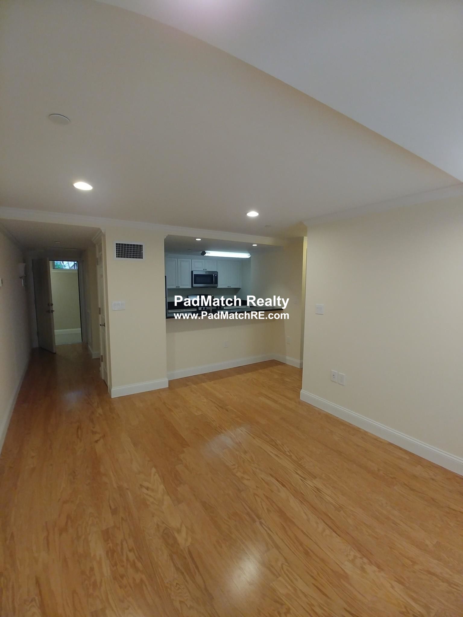 24 Chauncy St, Harvard Square