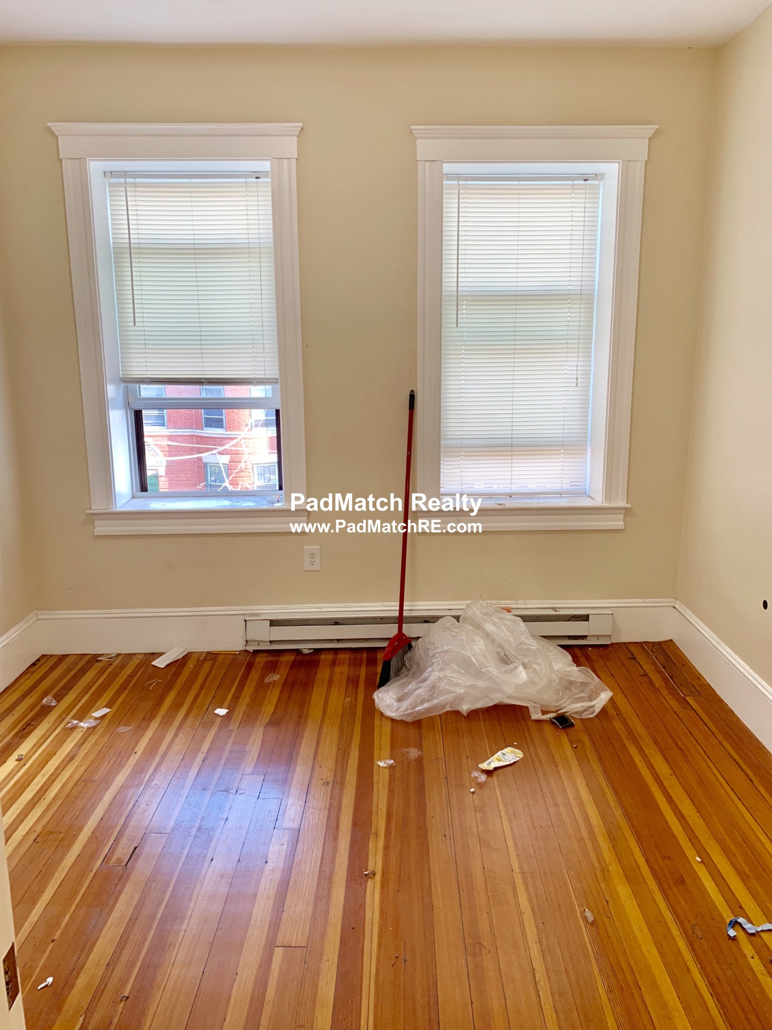 887 Huntington Ave, Mission Hill