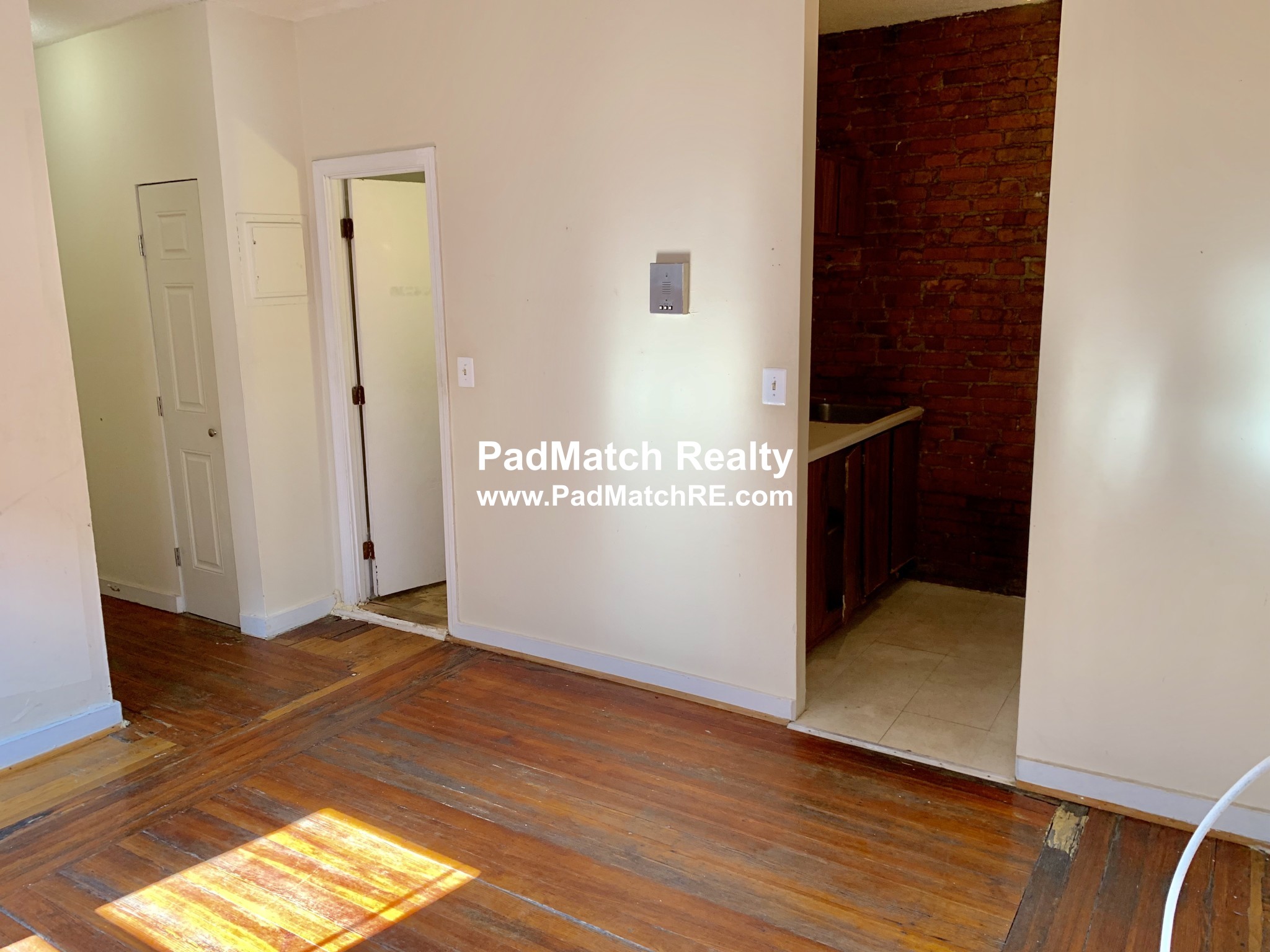 890 Huntington Ave, Mission Hill