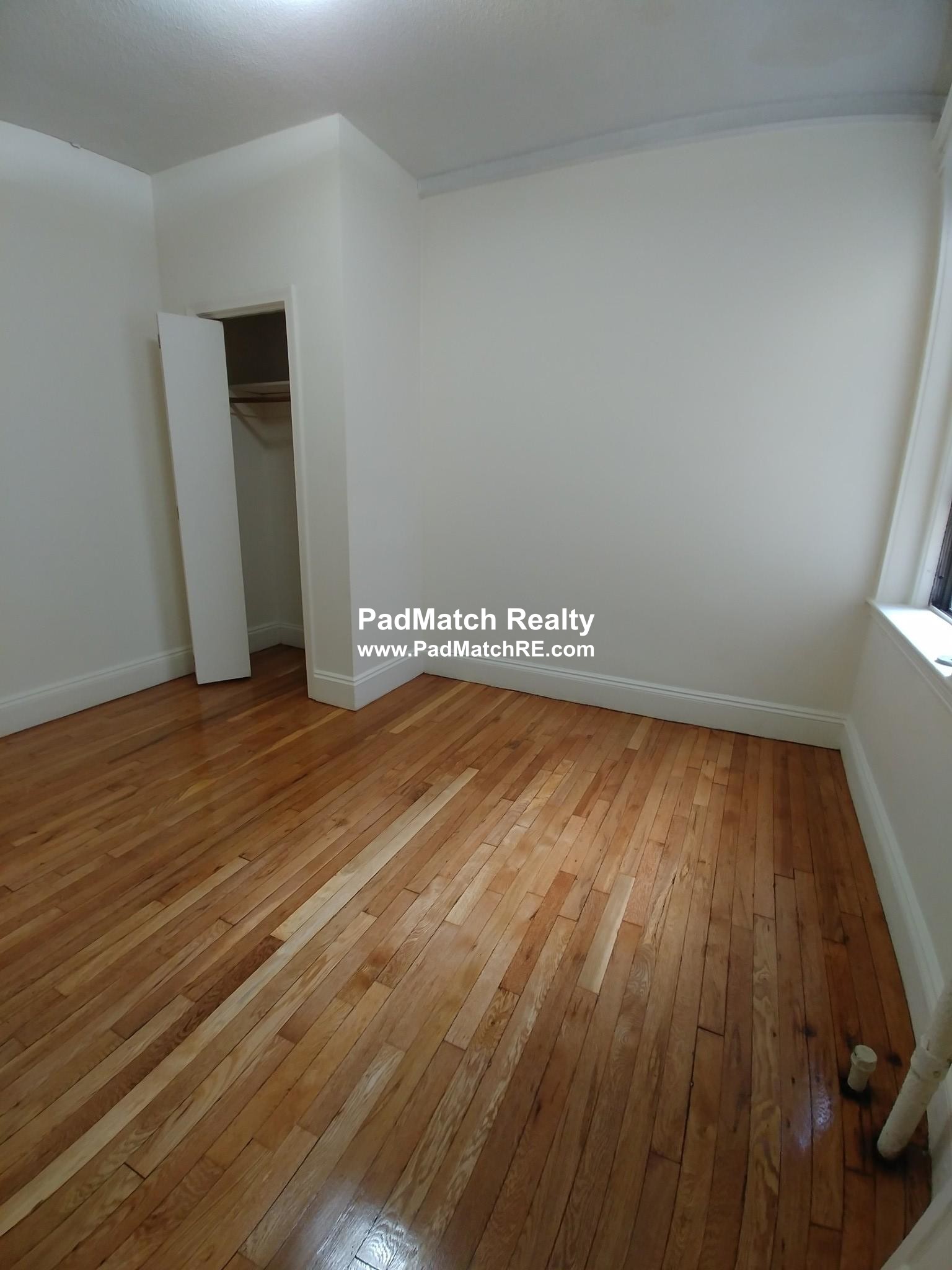 1152 Commonwealth Ave, Fenway