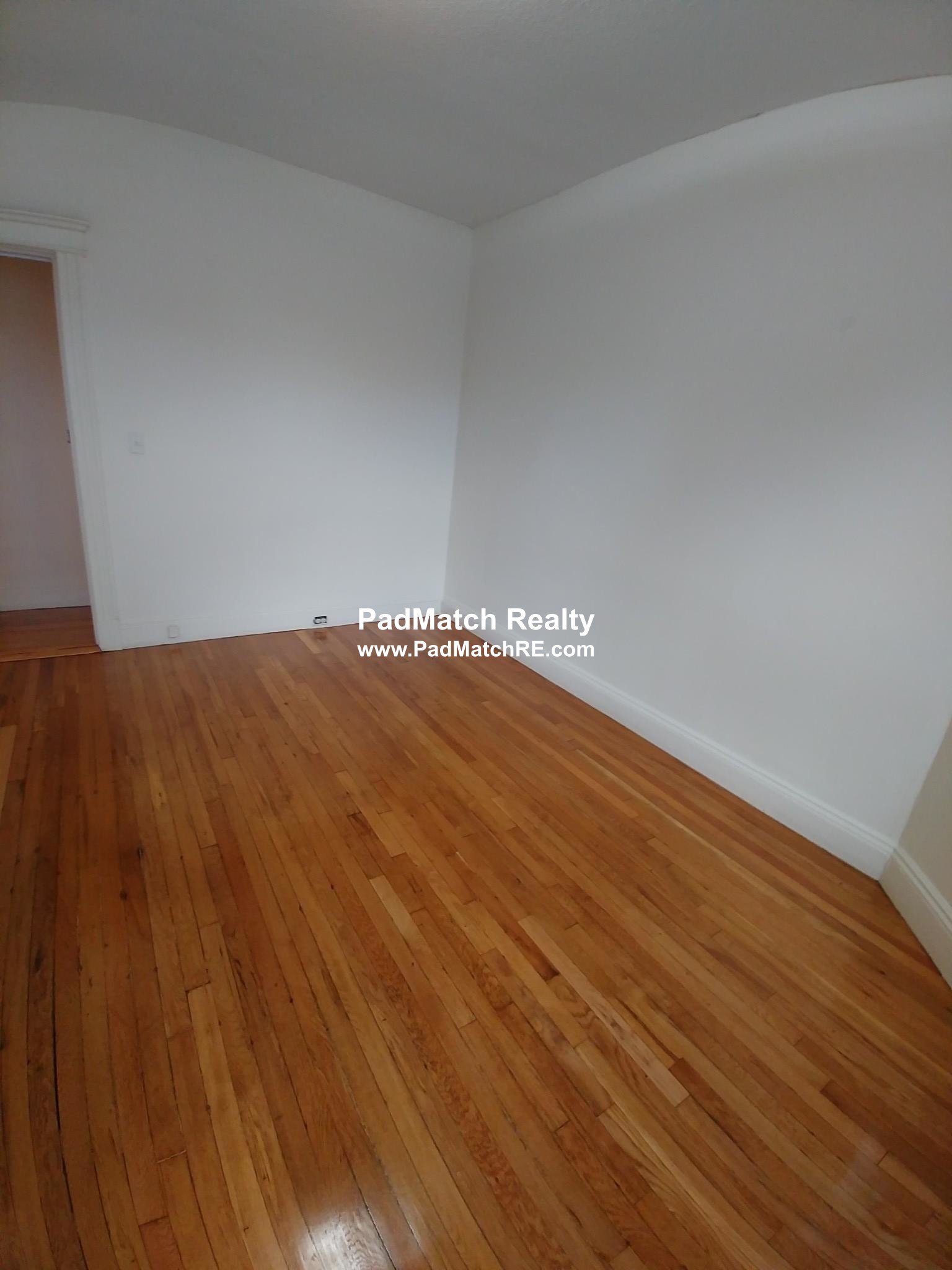 1152 Commonwealth Ave, Fenway