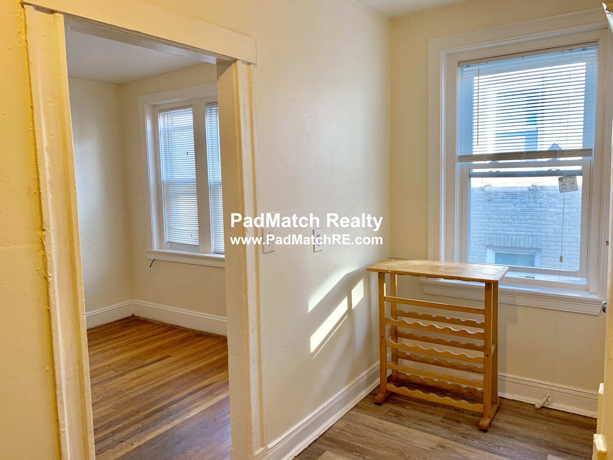 2.5 bed, 1 bath apartment for rent at 244 Kelton St Unit 17, Allston — photo 3 of 16
