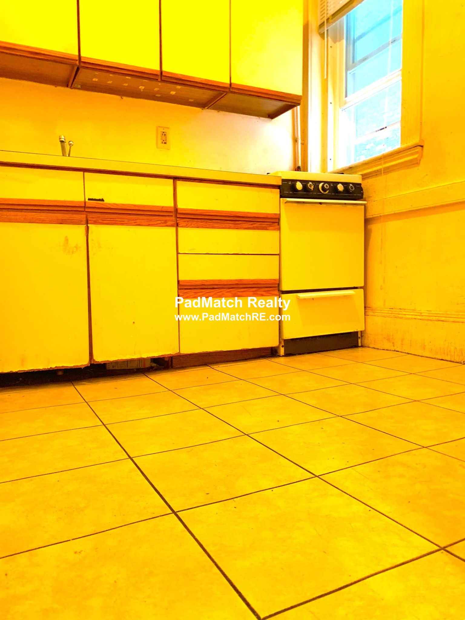 28 Westland Ave, Fenway