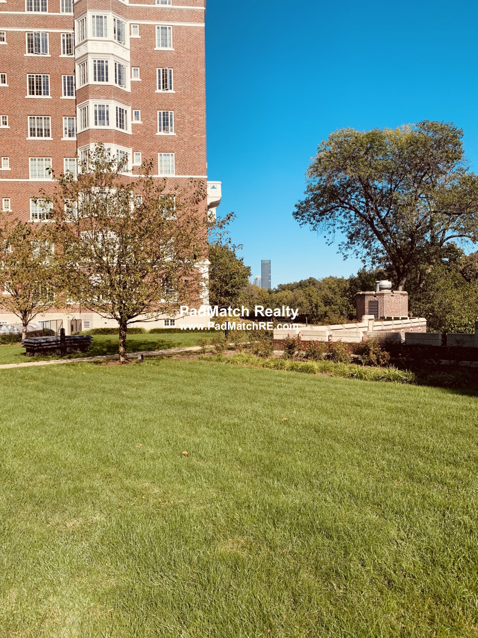 20 Chapel St, Longwood