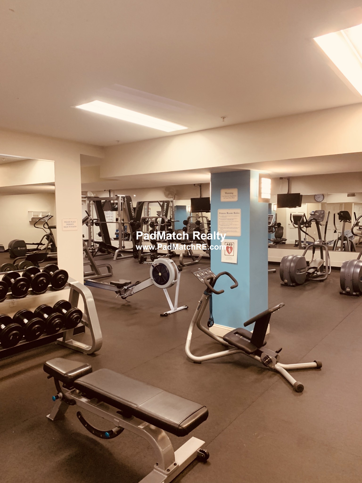 20 Chapel St, Longwood