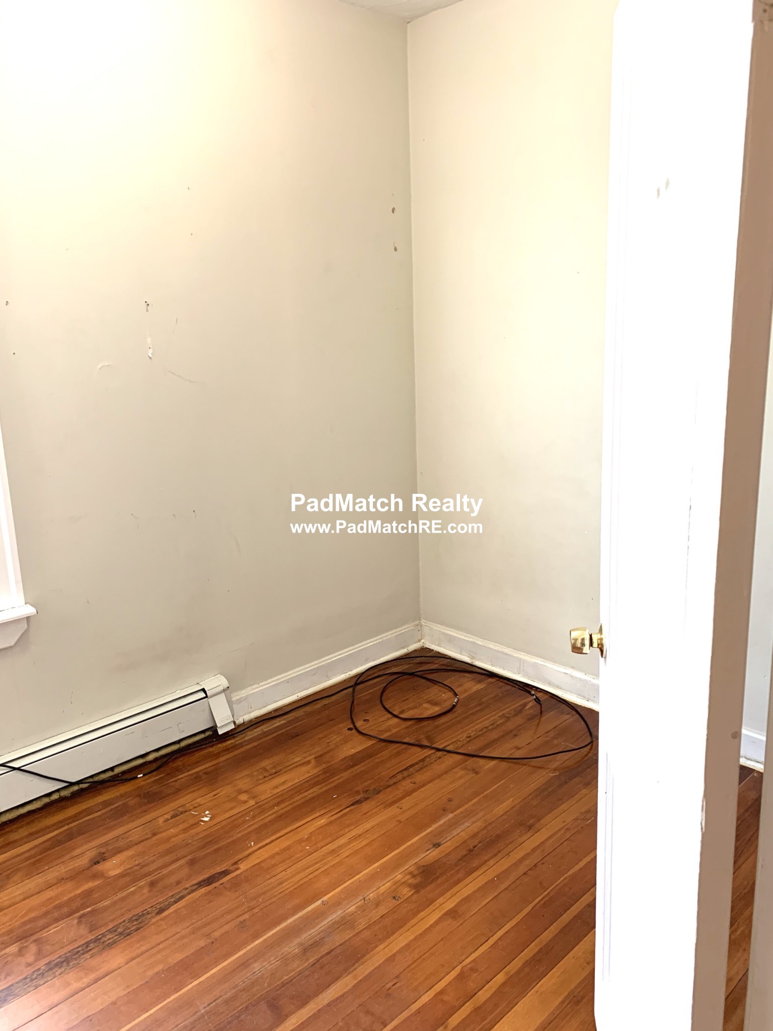 303 Maverick St, East Boston