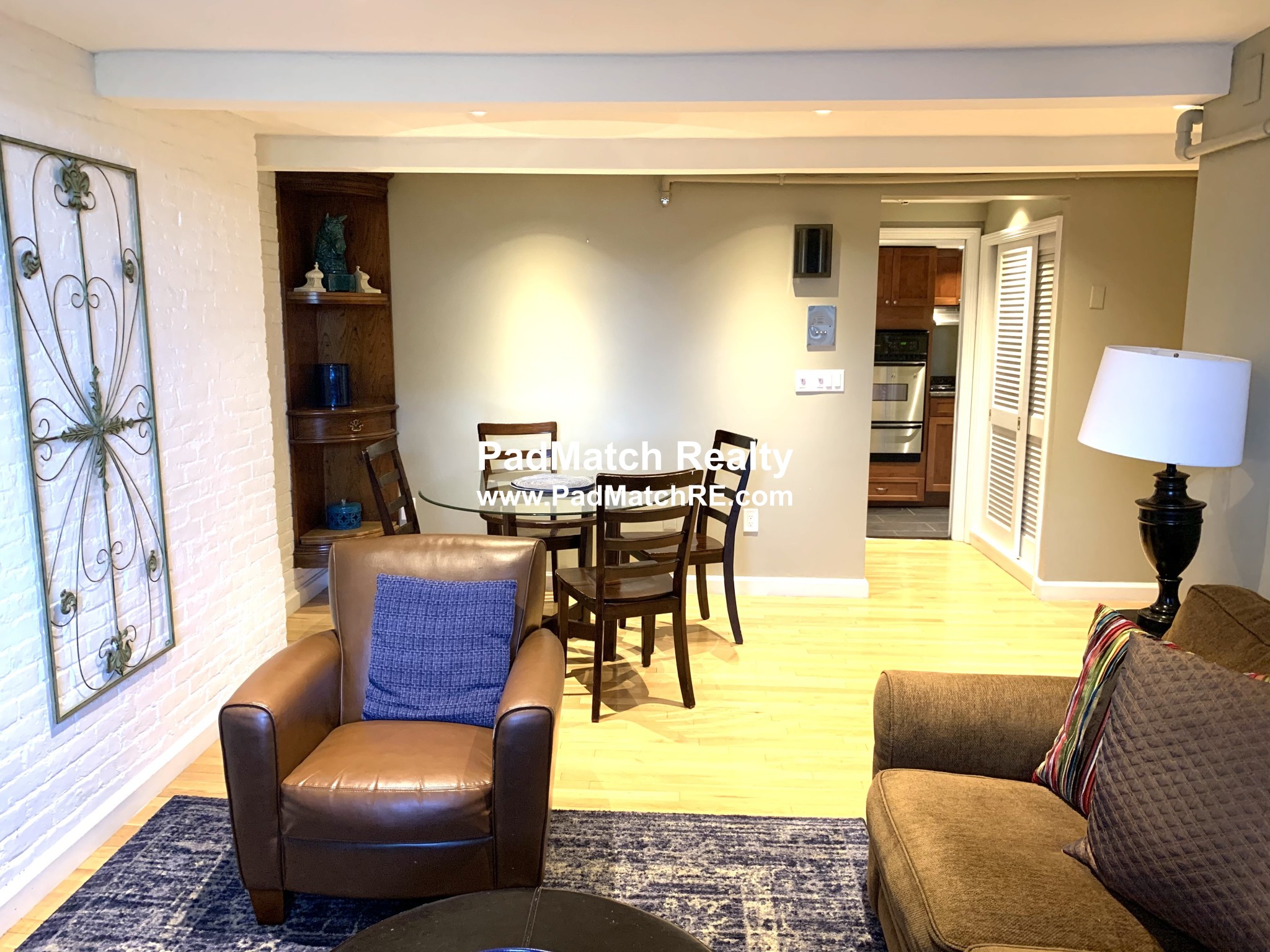 113 Beacon St, Back Bay