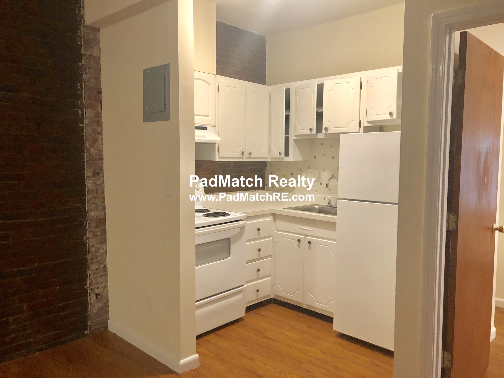 1 bed, 1 bath apartment for rent at 62 South Huntington Ave Unit 3, Jamaica Plain — photo 5 of 8