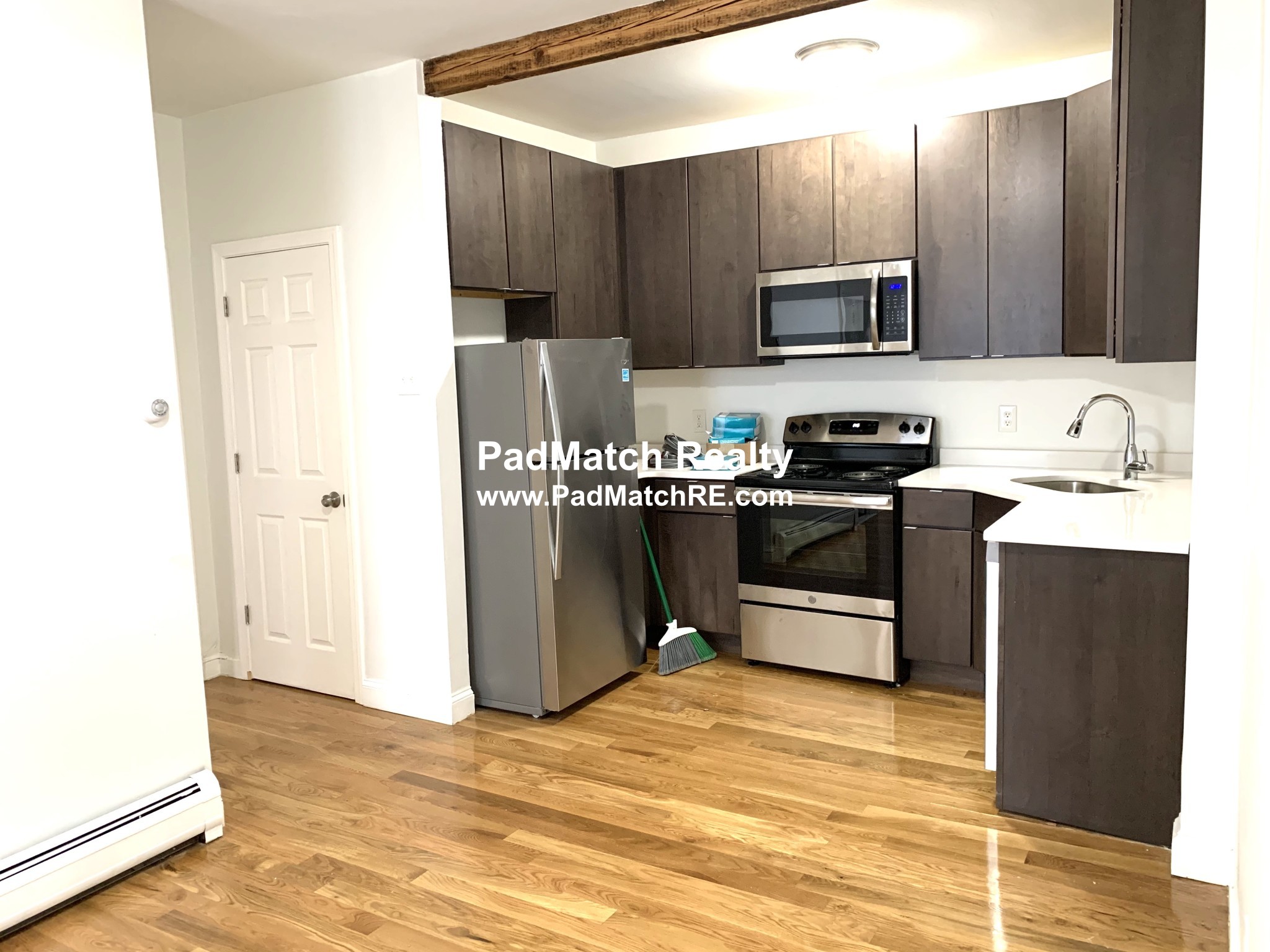 55 Forest Ave, Everett