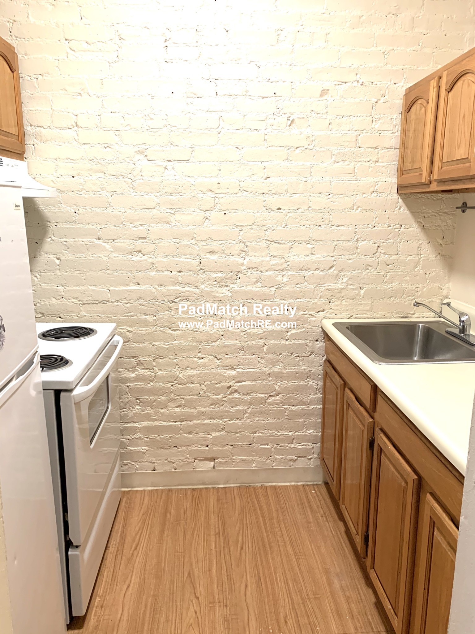 896 Huntington Ave, Mission Hill