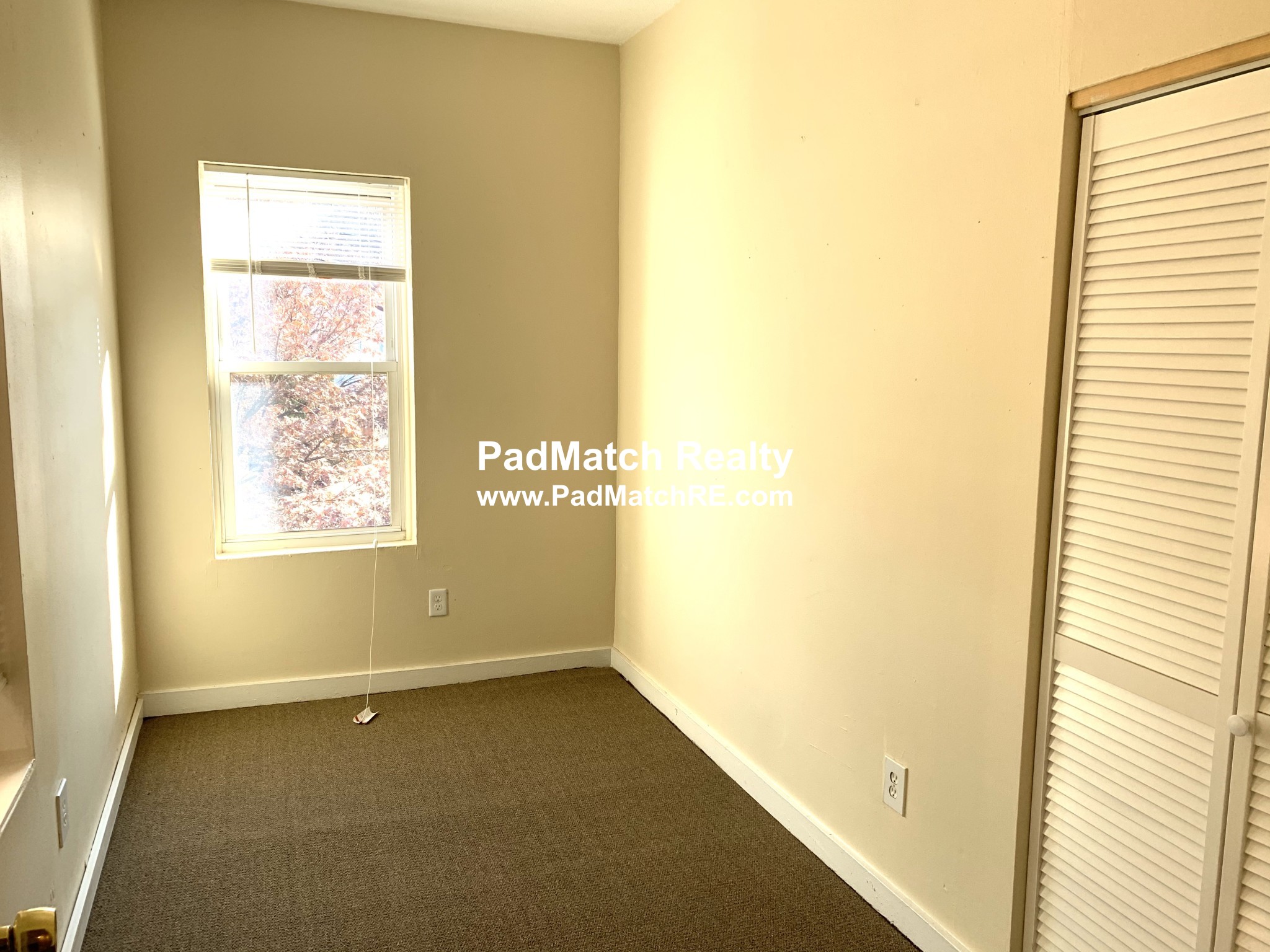 896 Huntington Ave, Mission Hill