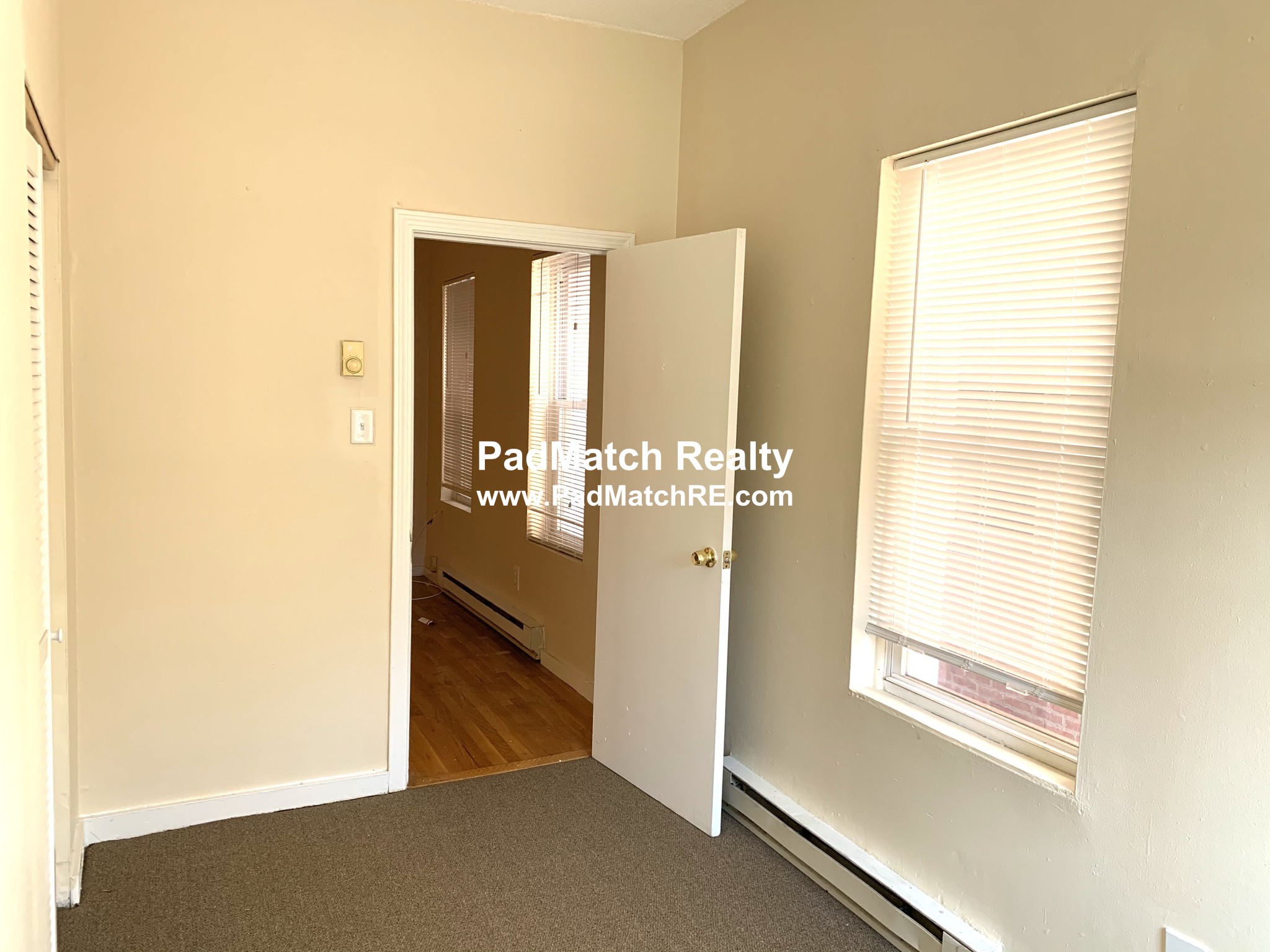 896 Huntington Ave, Mission Hill