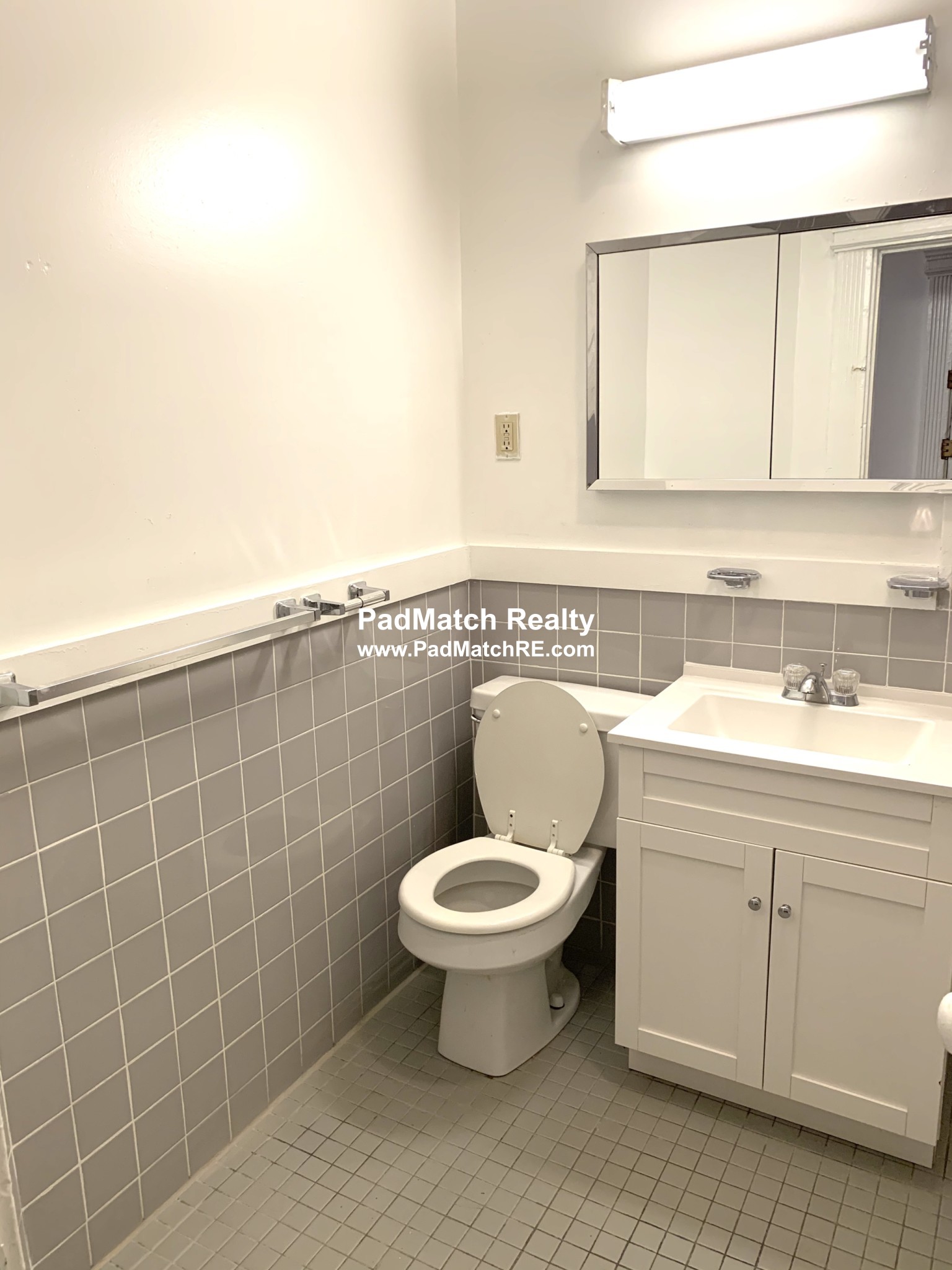 28 Westland Ave, Fenway