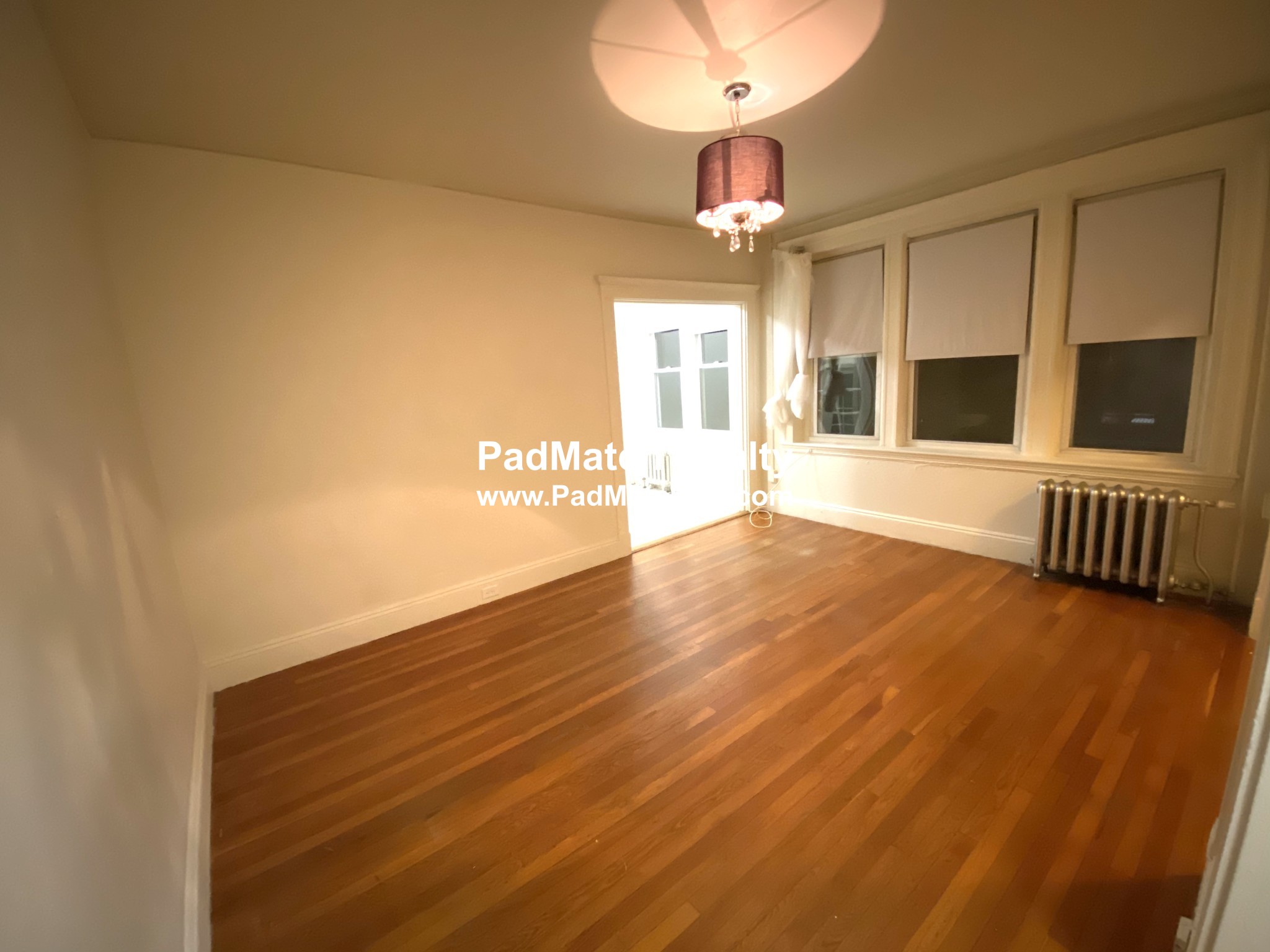 1171 Boylston St, Fenway