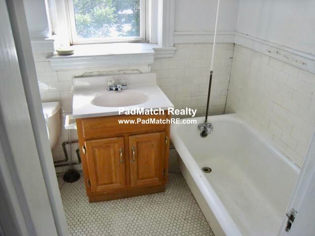 28 Quint Ave, Allston