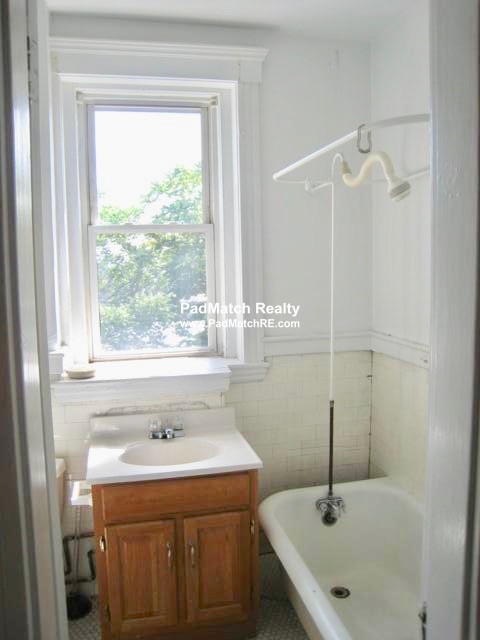 28 Quint Ave, Allston