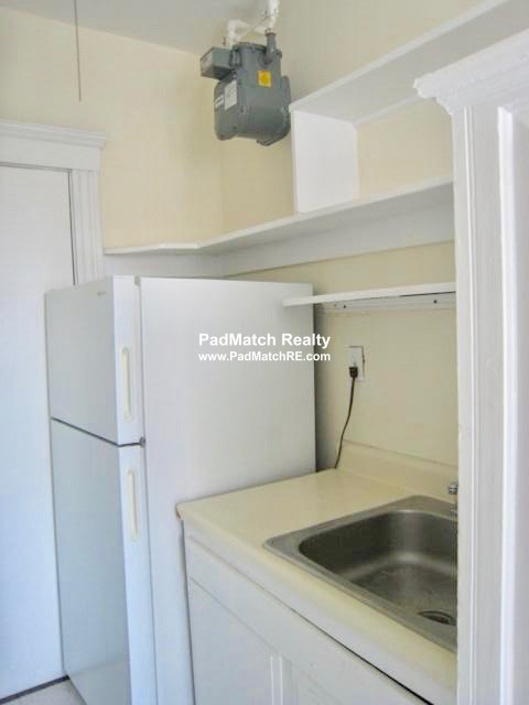 28 Quint Ave, Allston