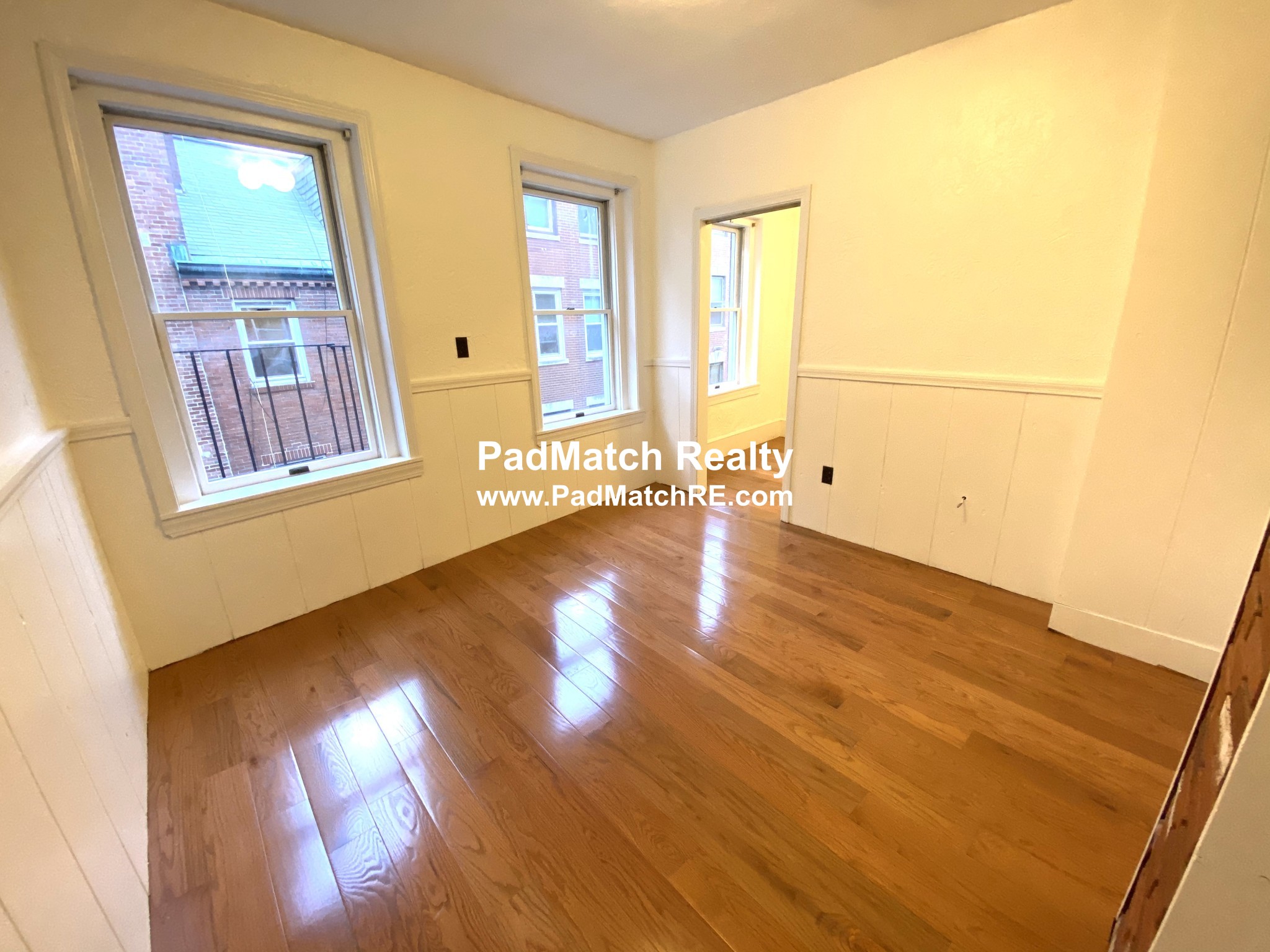 4 Garden Court St, North End