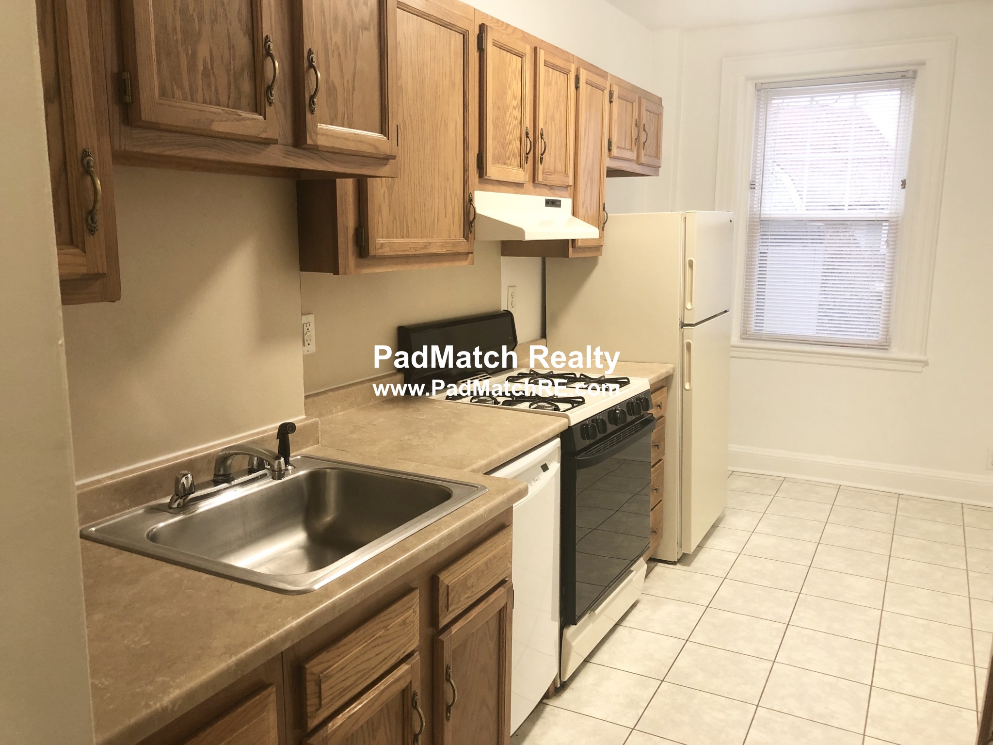 100 Kilsyth Rd, Brighton