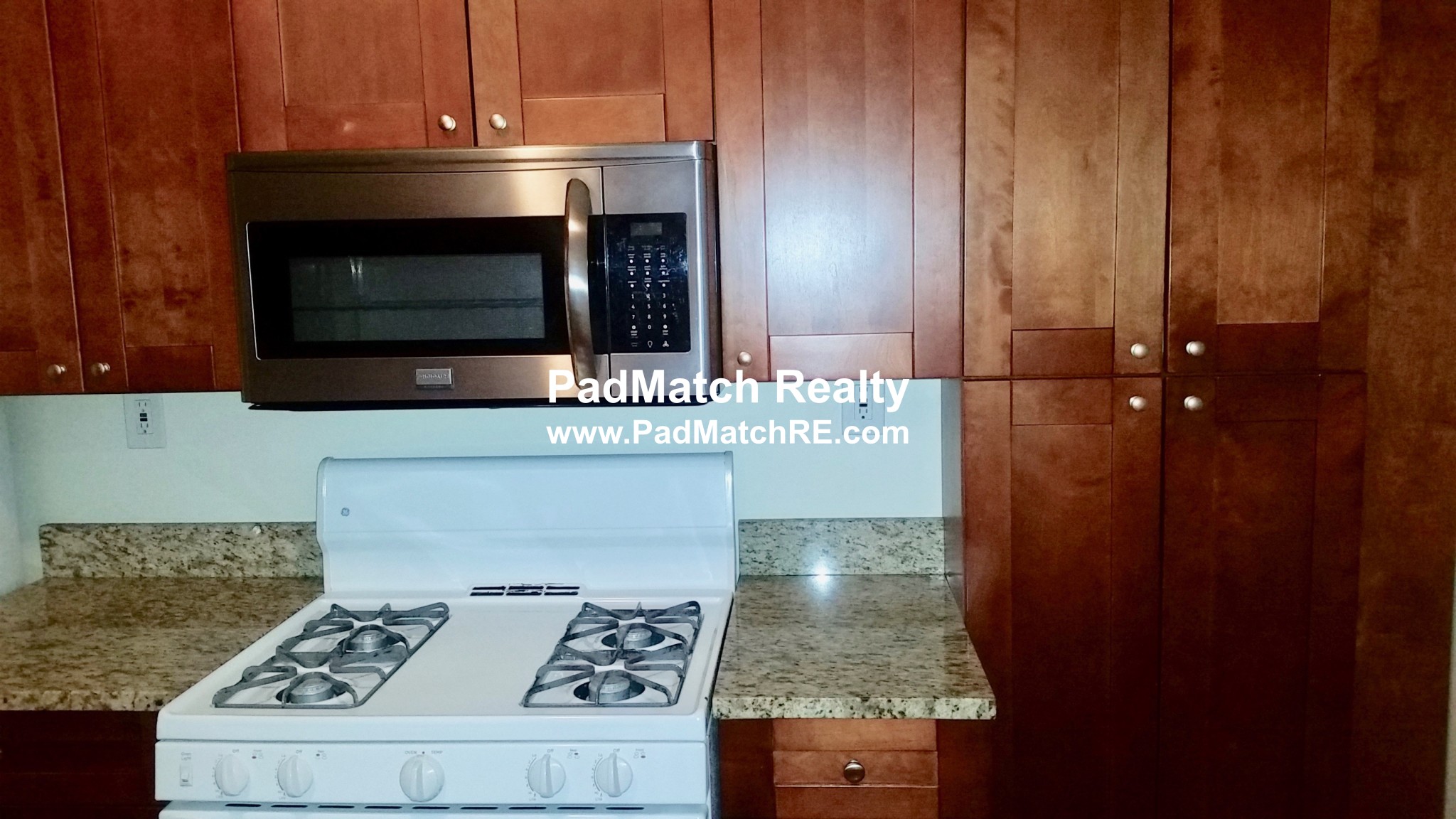 2003 Commonwealth Ave, Brighton