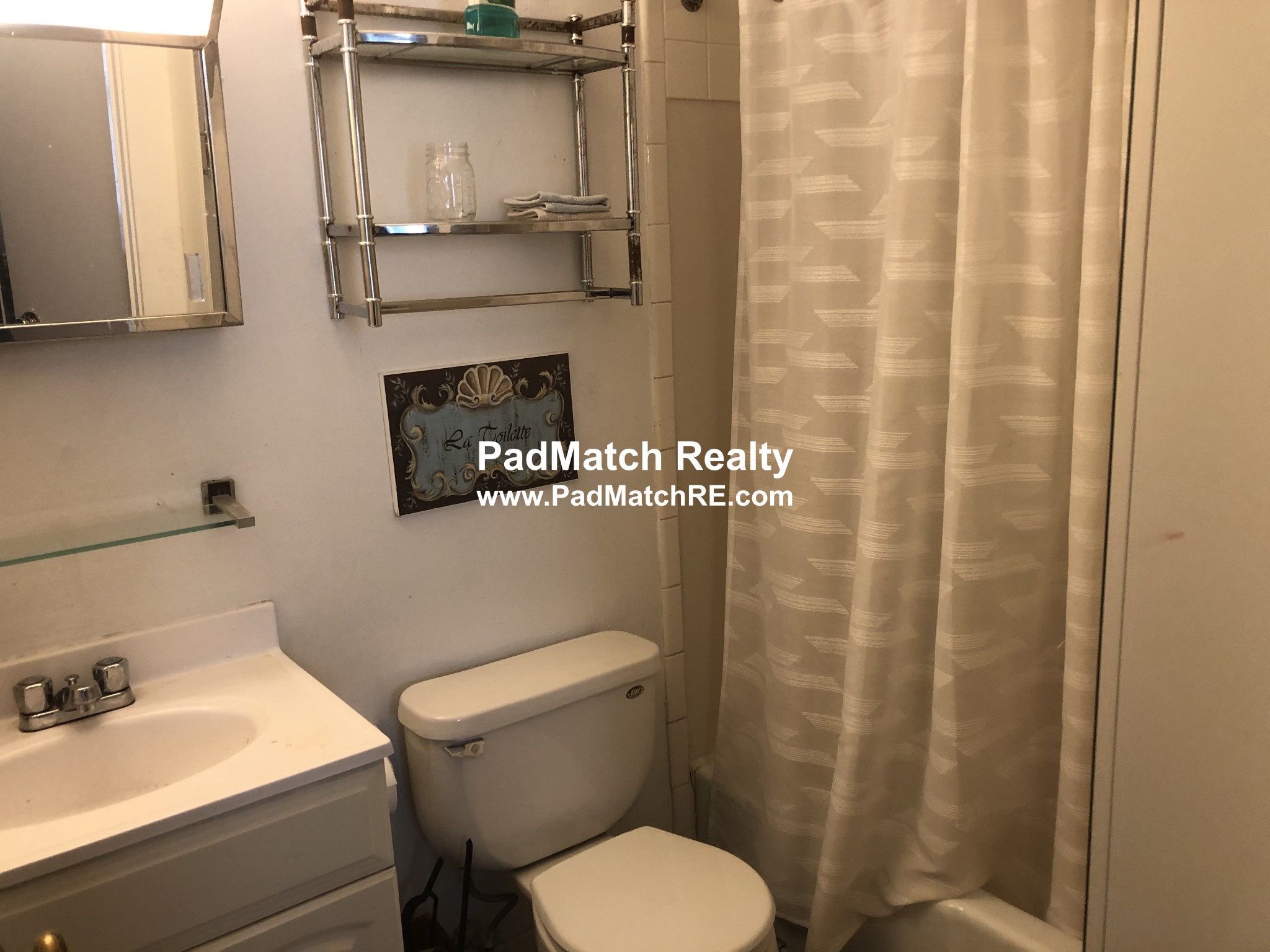 23 Cortes St, Back Bay