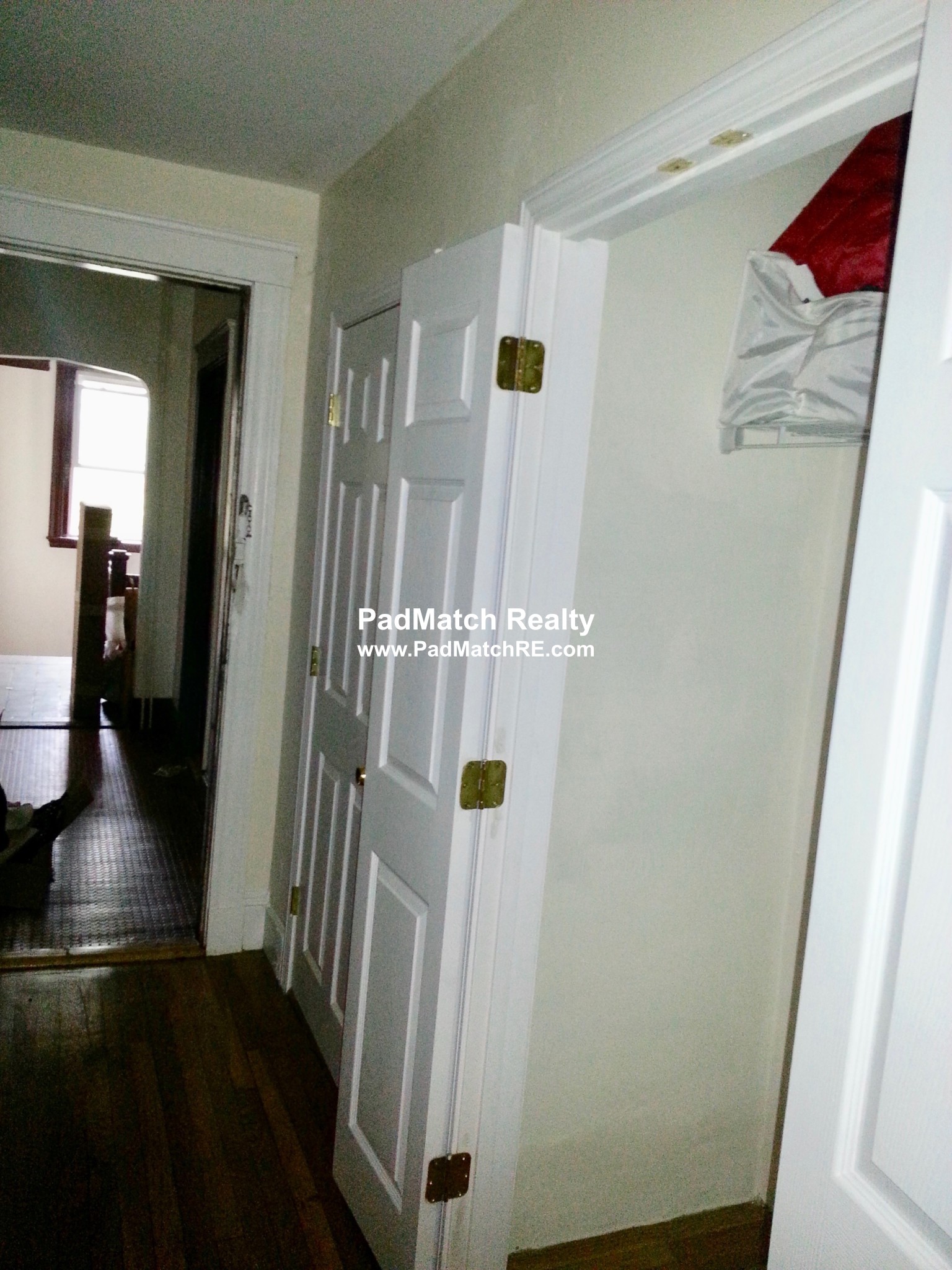 Photo 3 of 62 Egmont St. Unit 6