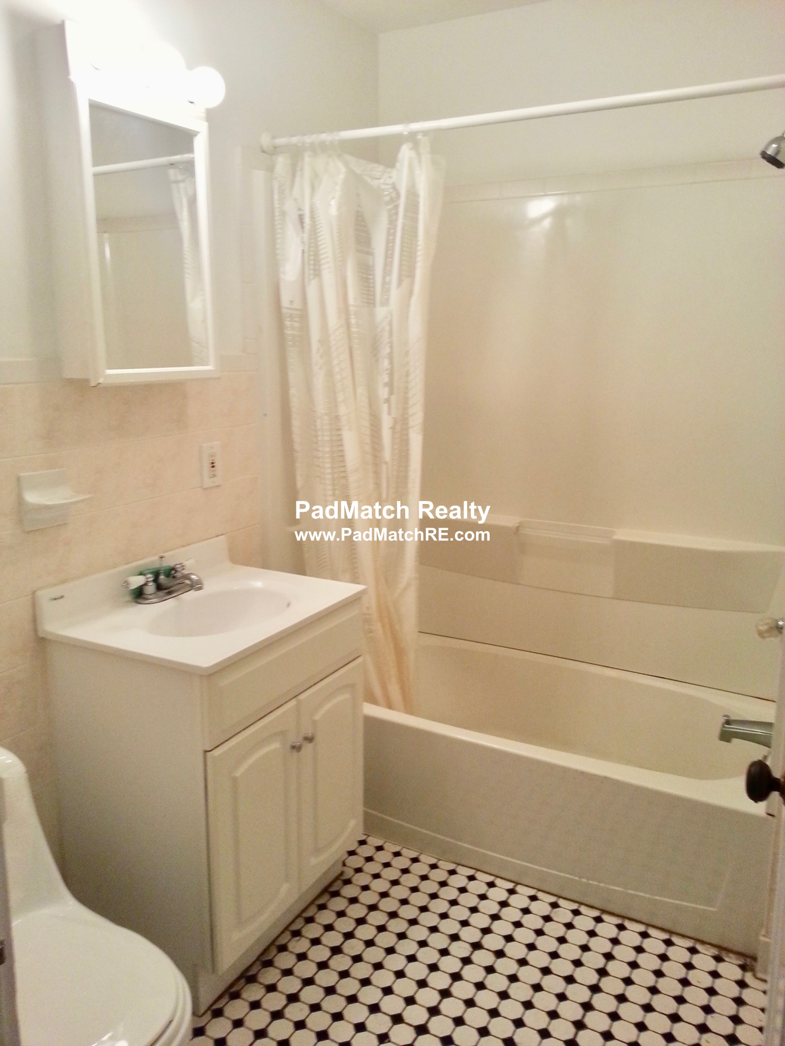 Photo 12 of 62 Egmont St. Unit 6