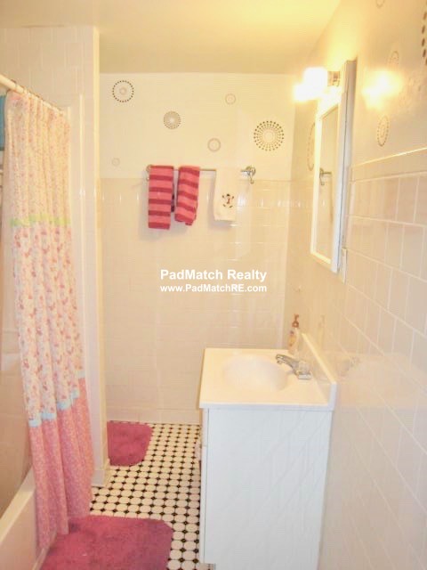 Photo 9 of 316 Saint Paul St. Unit 3