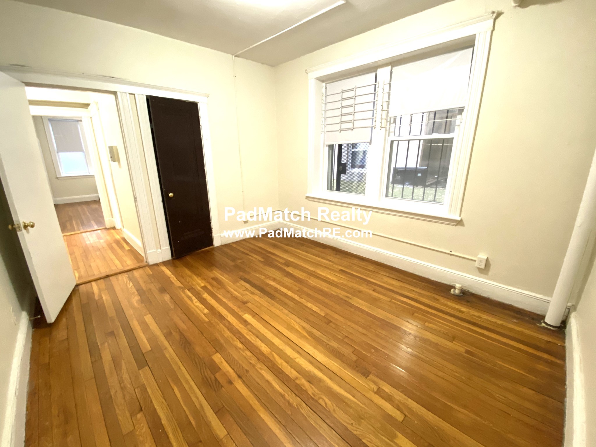 1800 Commonwealth Ave, Brighton