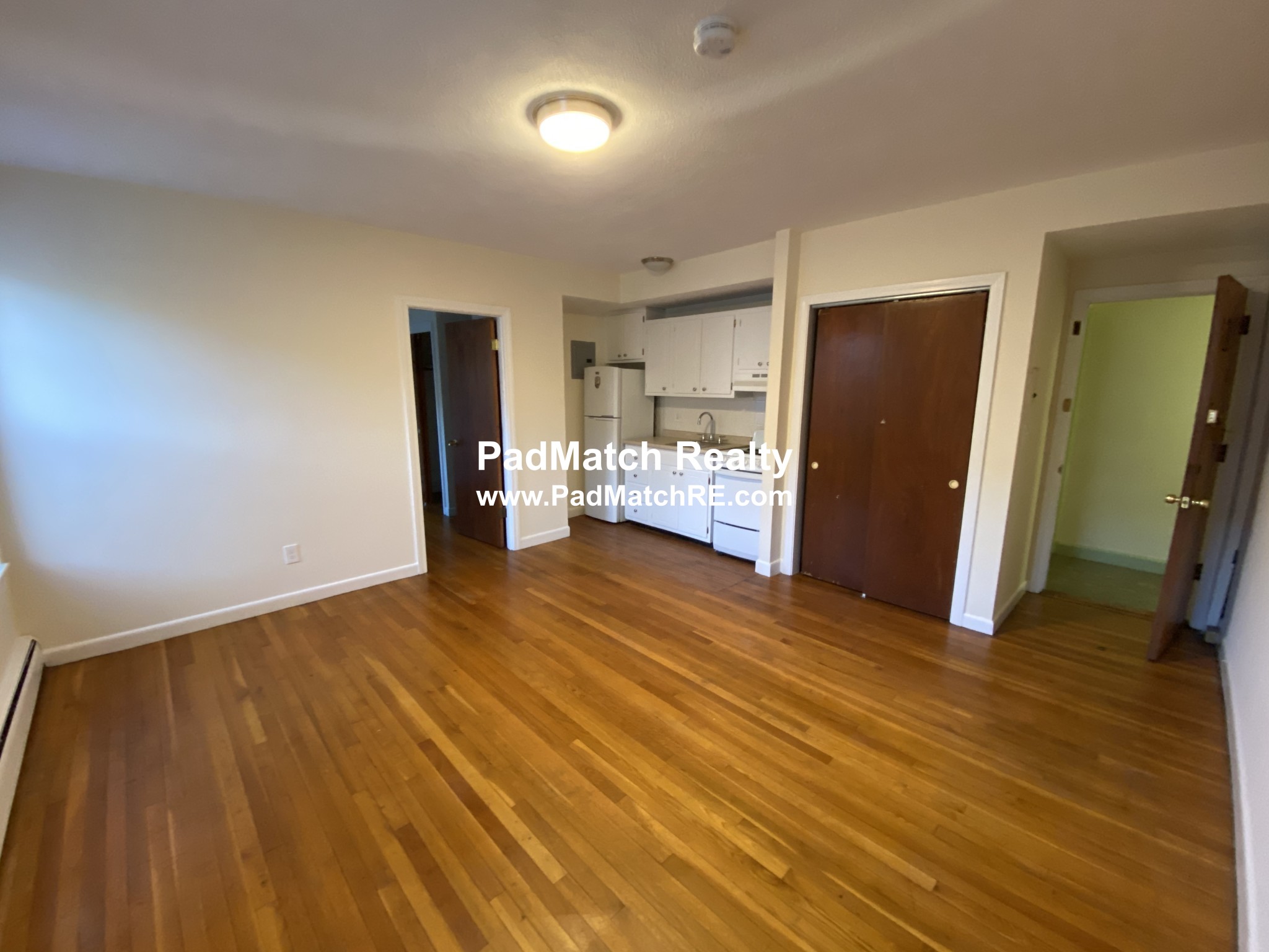 164 North Beacon St, Brighton