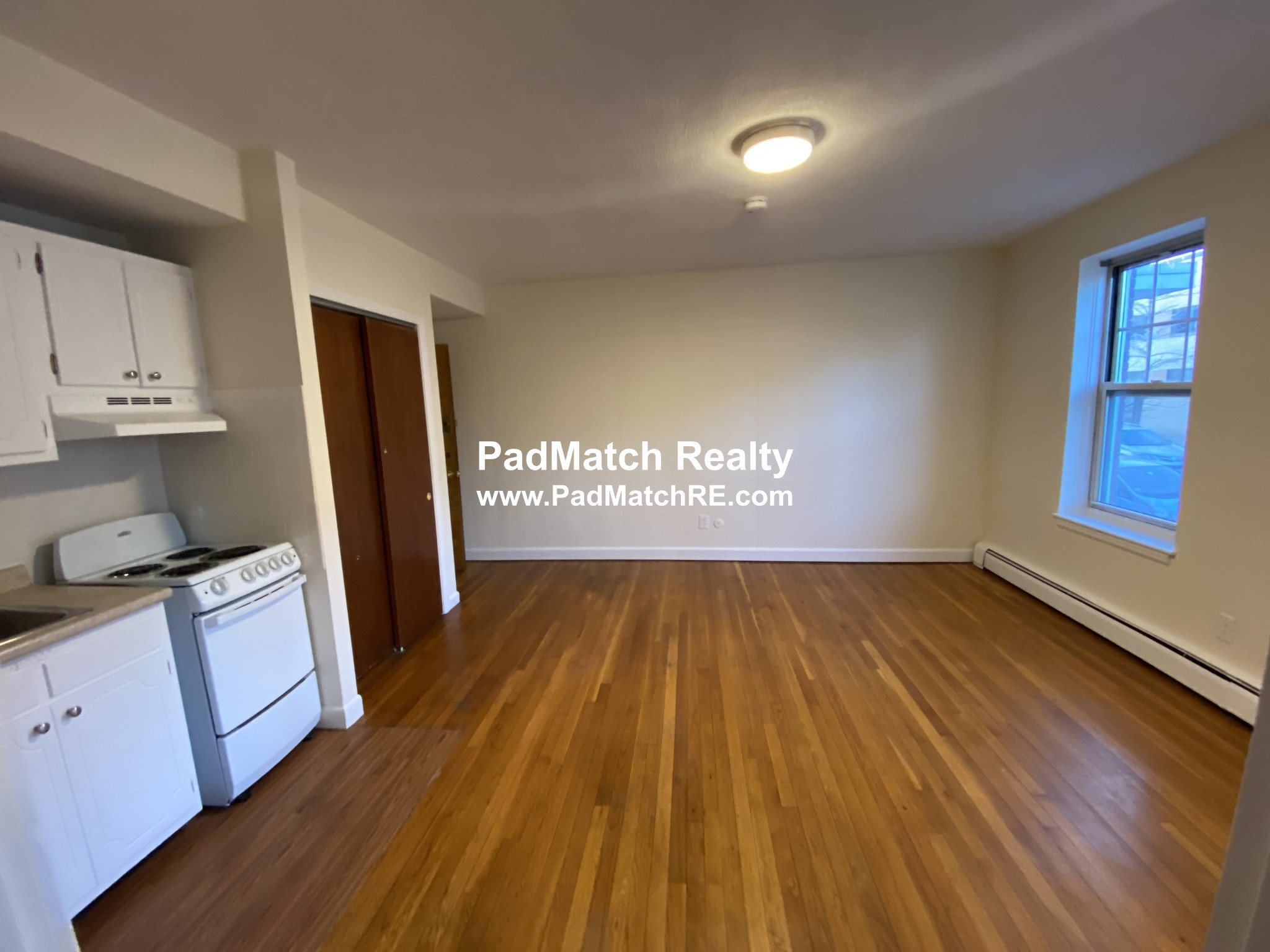 164 North Beacon St, Brighton