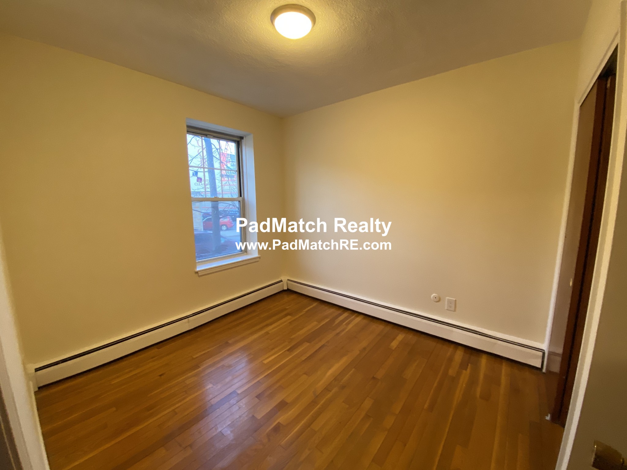 164 North Beacon St, Brighton