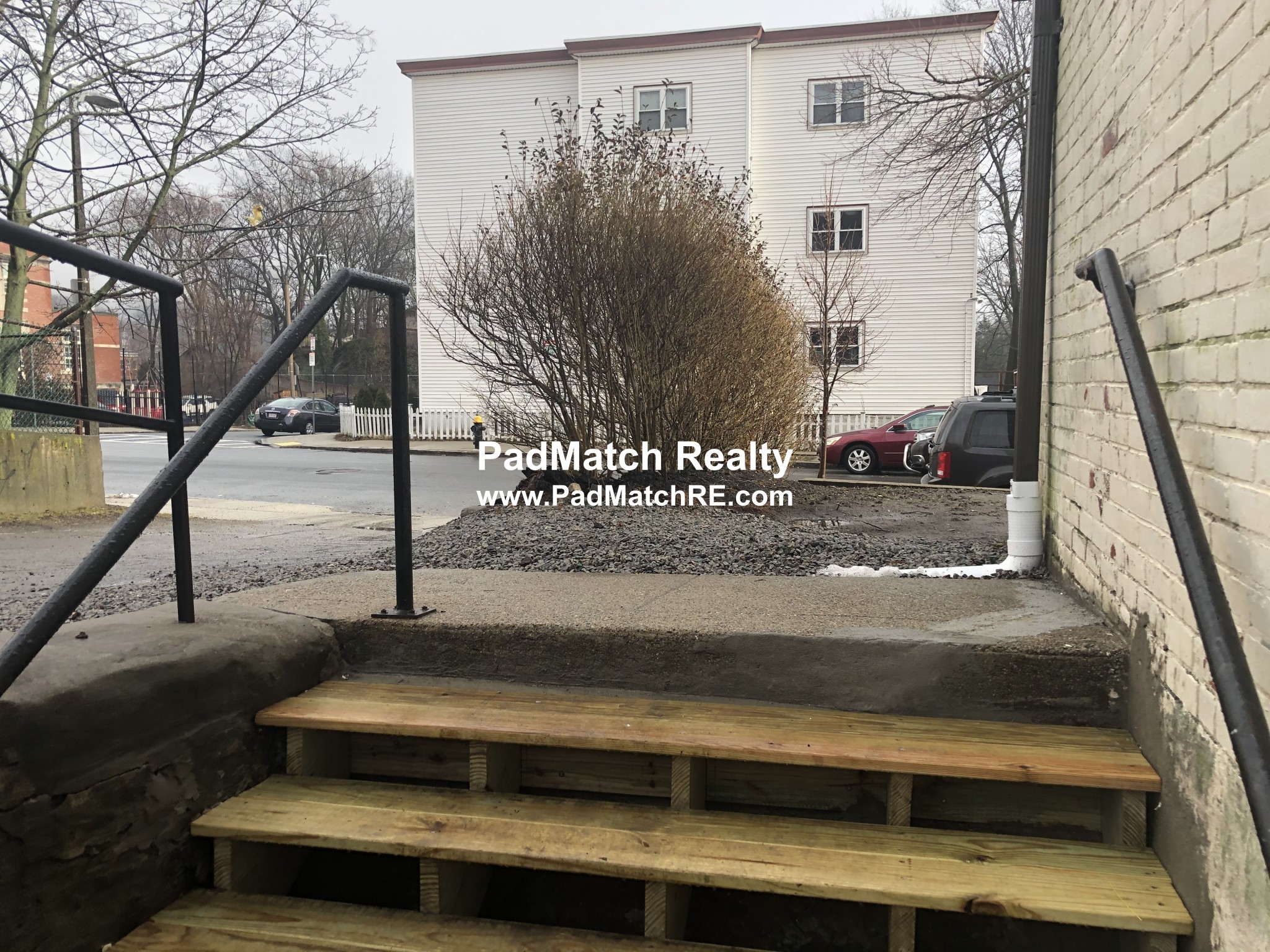 7 Mount Hood Rd, Brighton